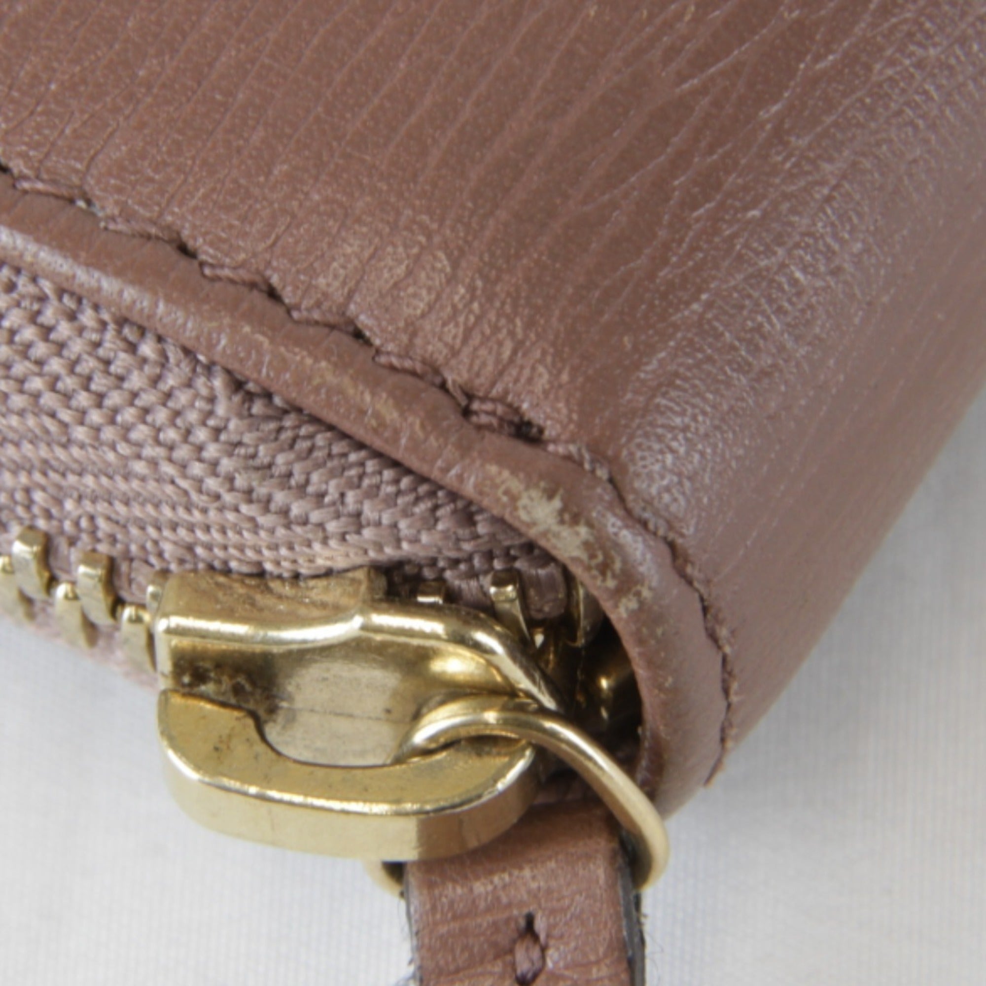 Gucci Gucci Interlocking Gray Beige Pink Leather Long Wallet (Bi-Fold) (Pre-Owned)