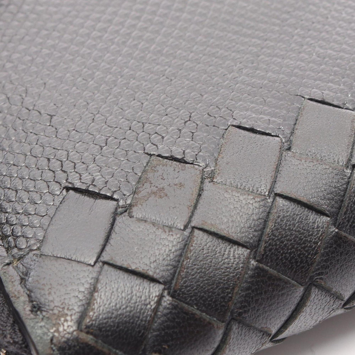 Bottega Veneta Black Leather Long Wallet (Bi-Fold) (Pre-Owned)