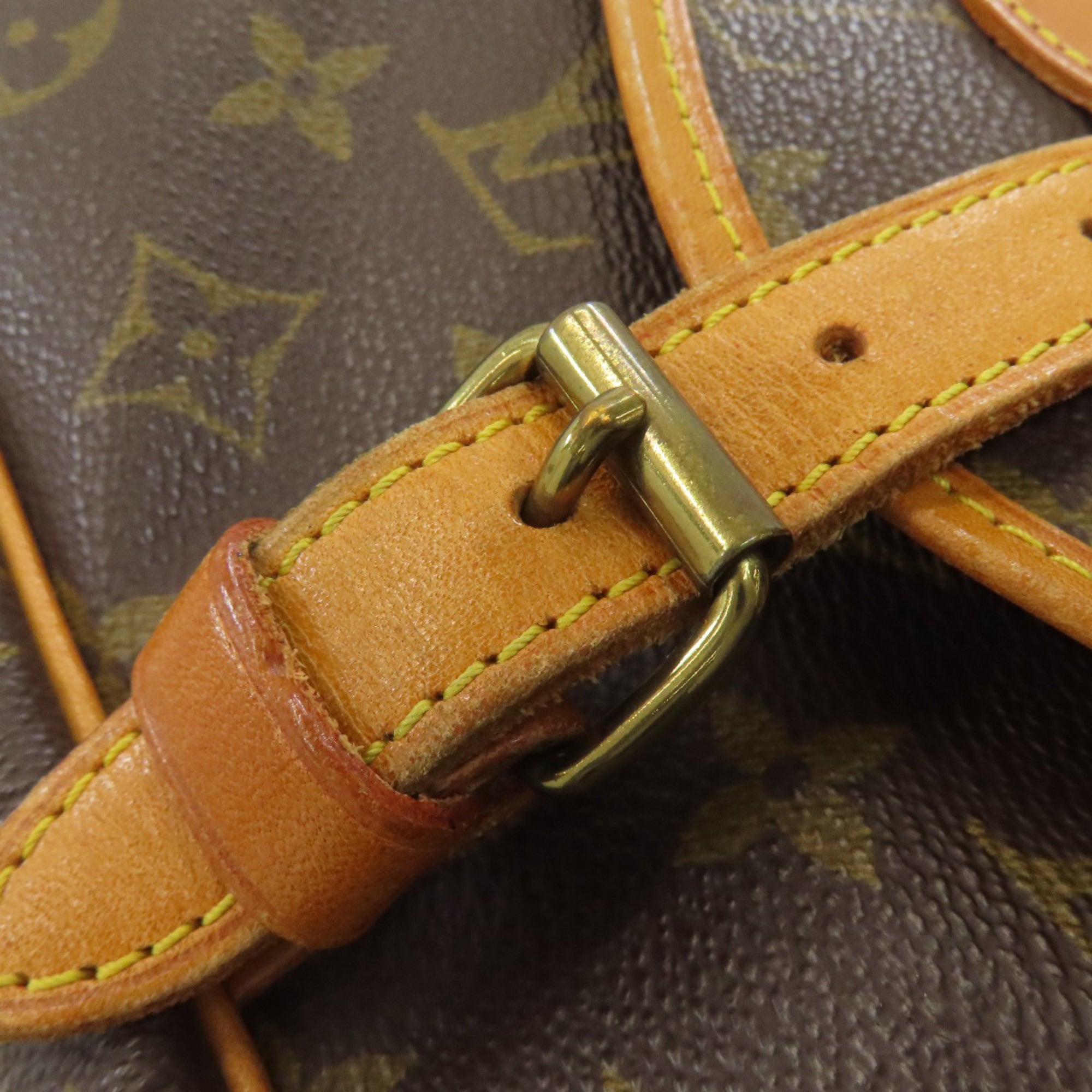 Louis Vuitton Monogram Monogram Shoulder Bag (Pre-Owned)