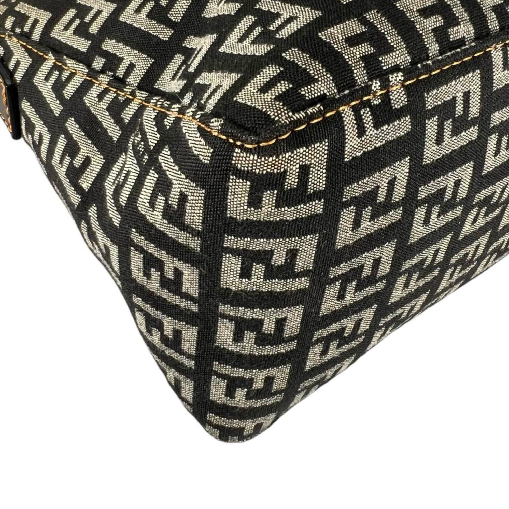Fendi Gray Zucchino Nylon Shoulder Bag (Pre-Owned)