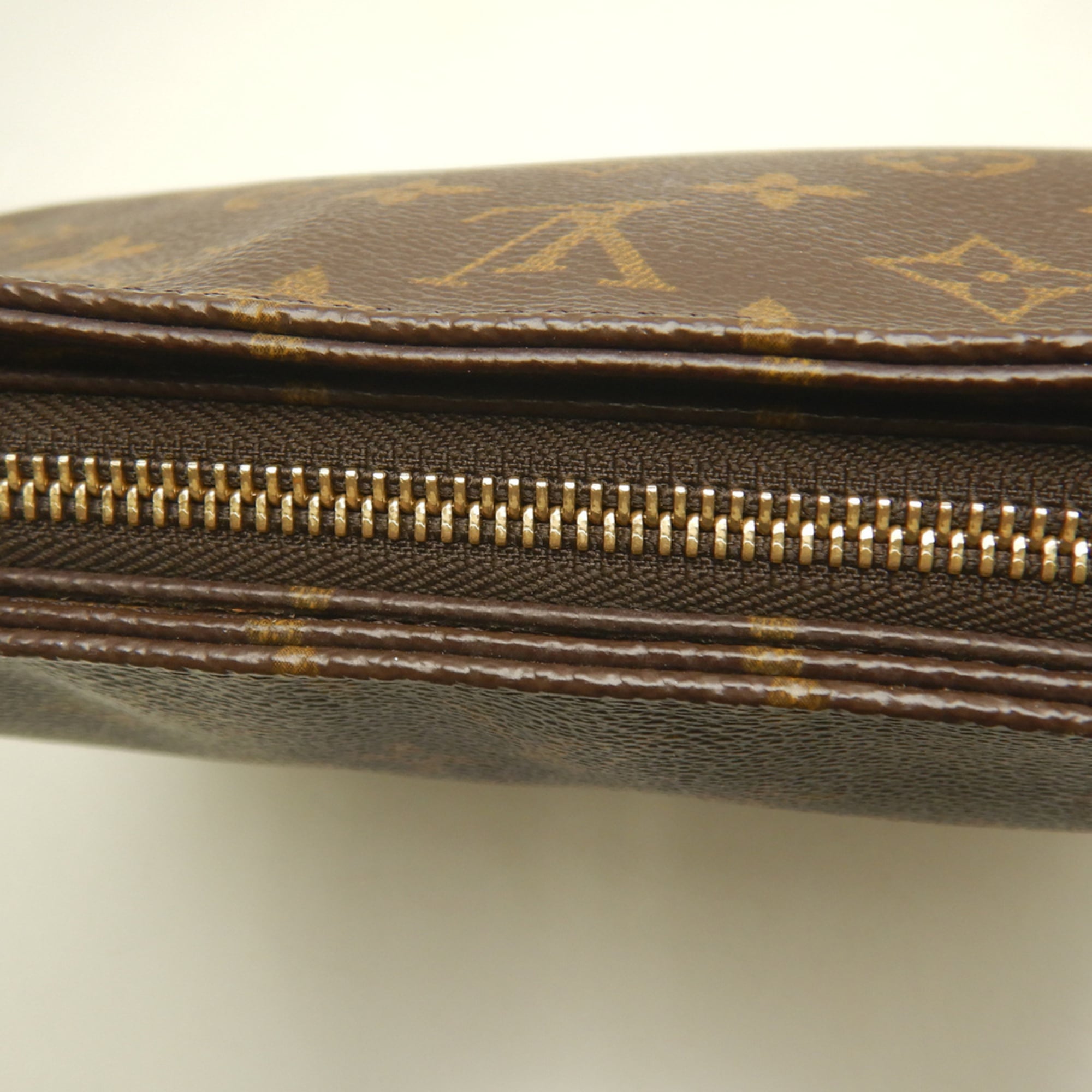 Louis Vuitton Brown Monogram Canvas Shoulder Bag Tote Bag (Pre-Owned)