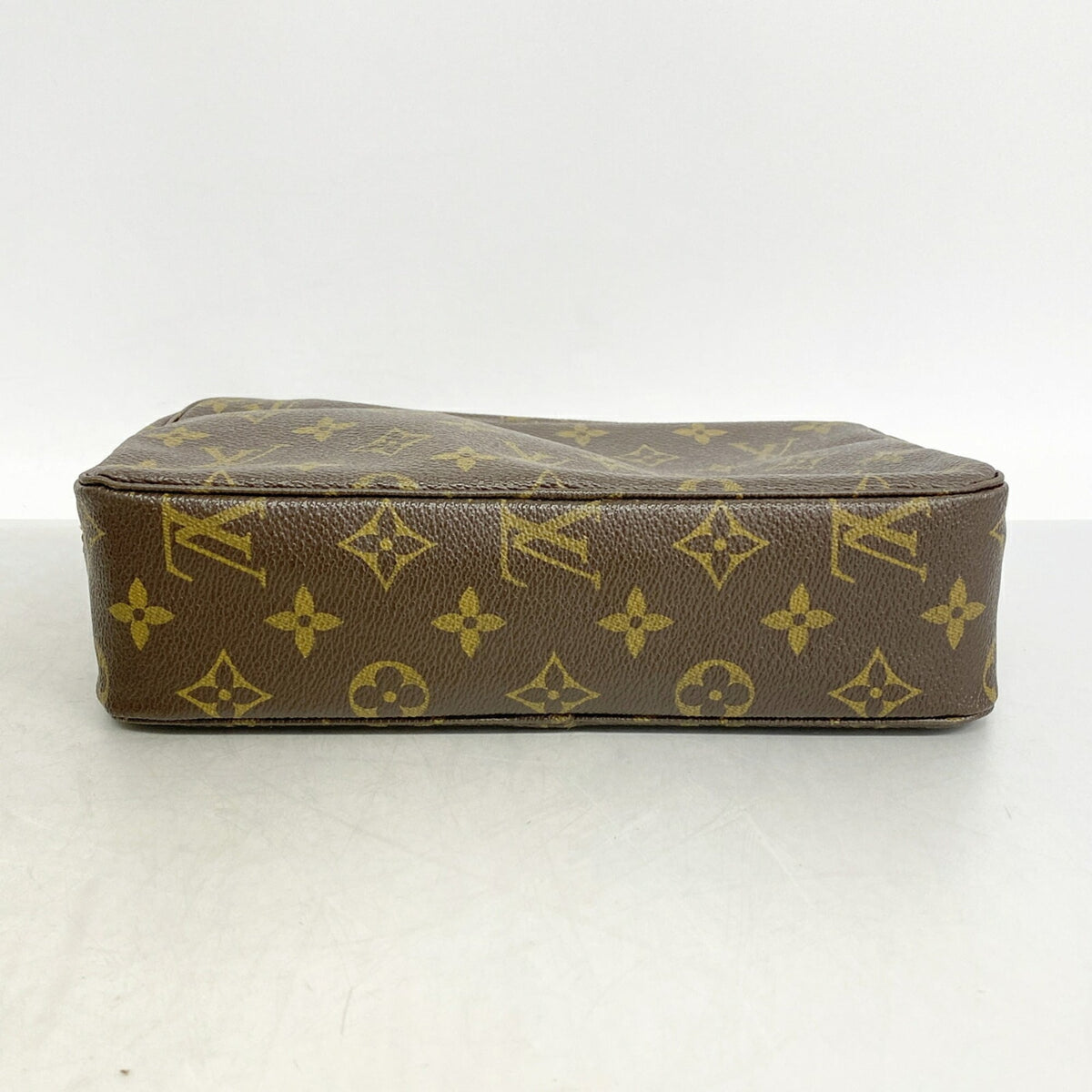 Louis Vuitton Brown Pouch (Pre-Owned)