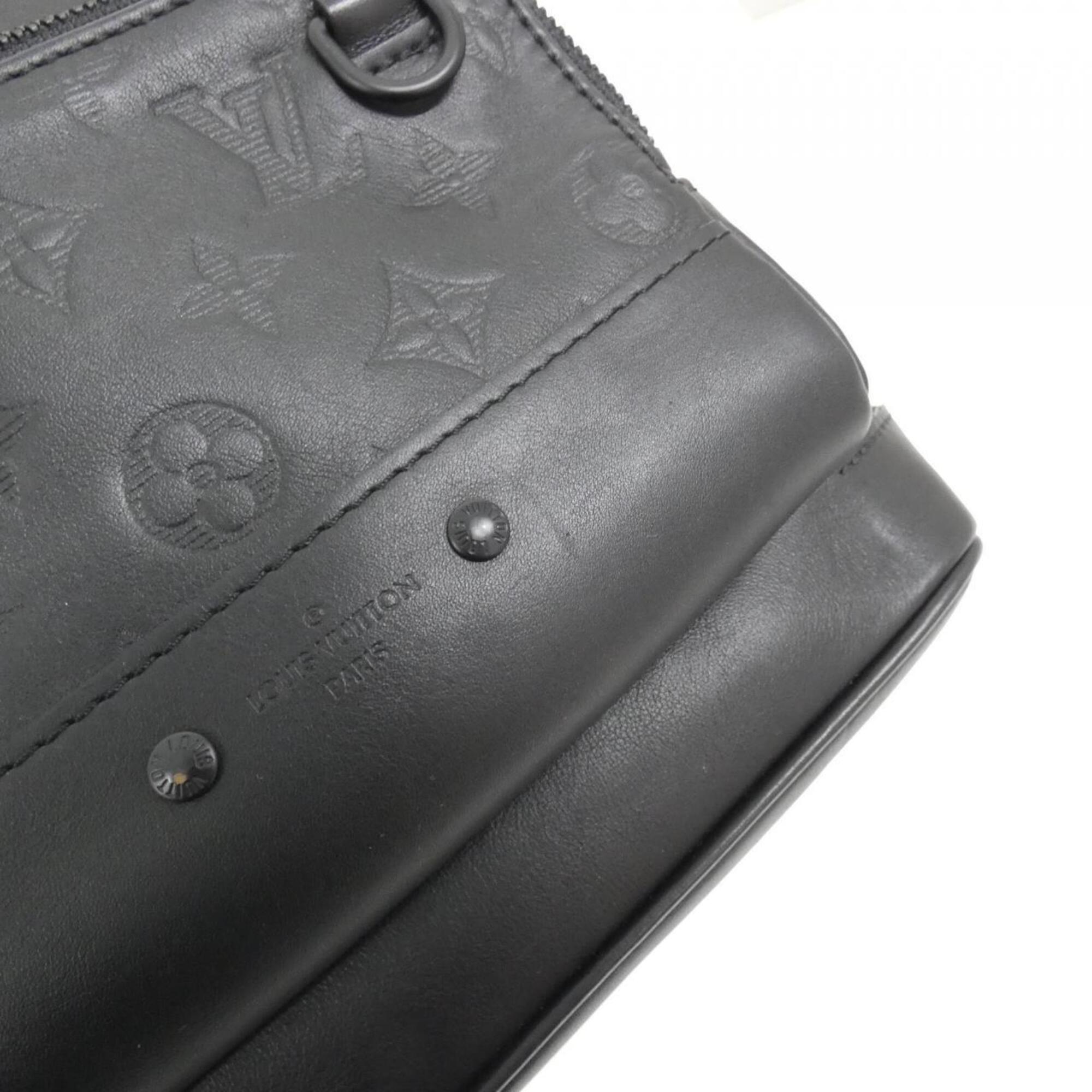 Louis Vuitton Black Leather Shoulder Bag (Pre-Owned)