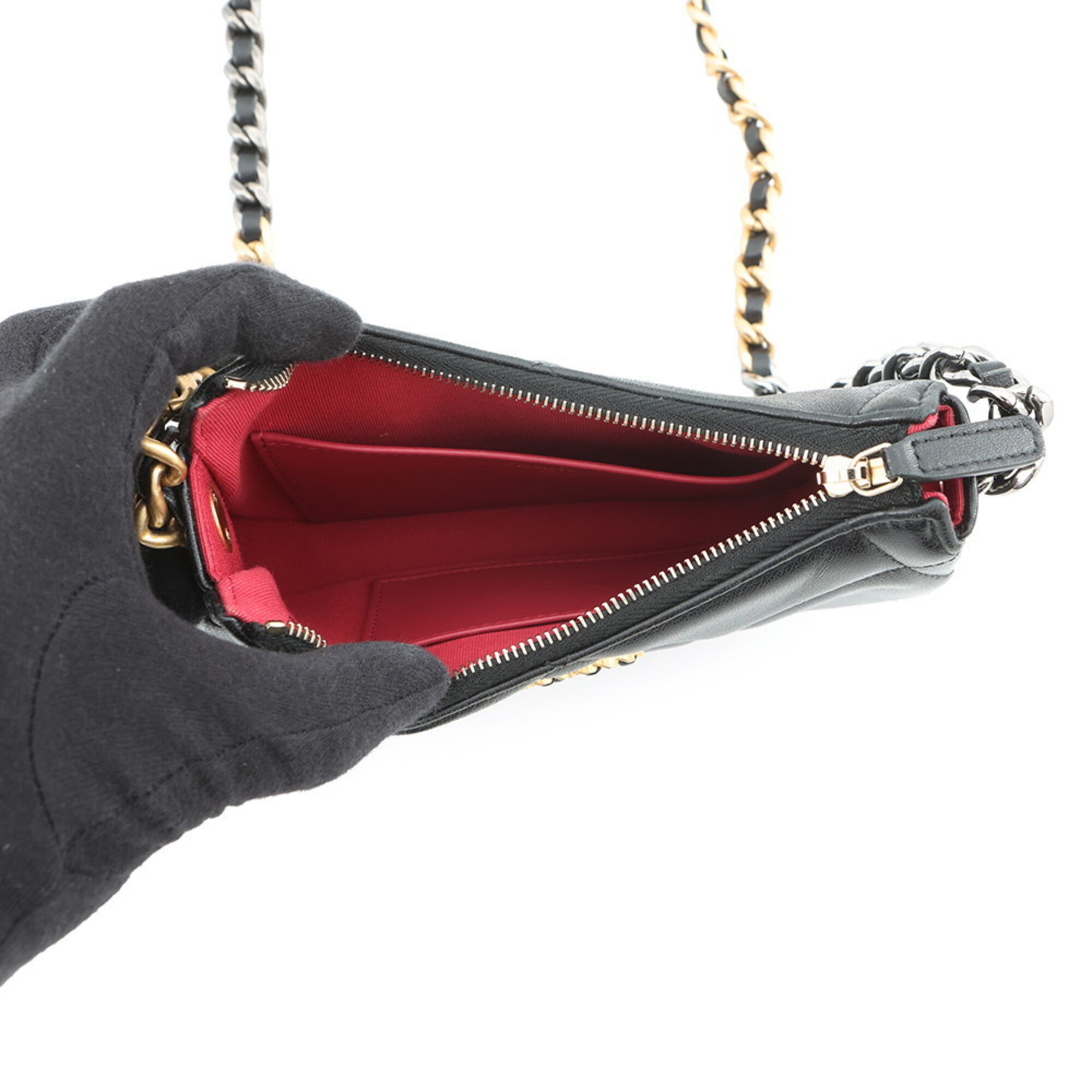 Chanel Matelasse Black Leather Handbag Shoulder Bag (Pre-Owned)