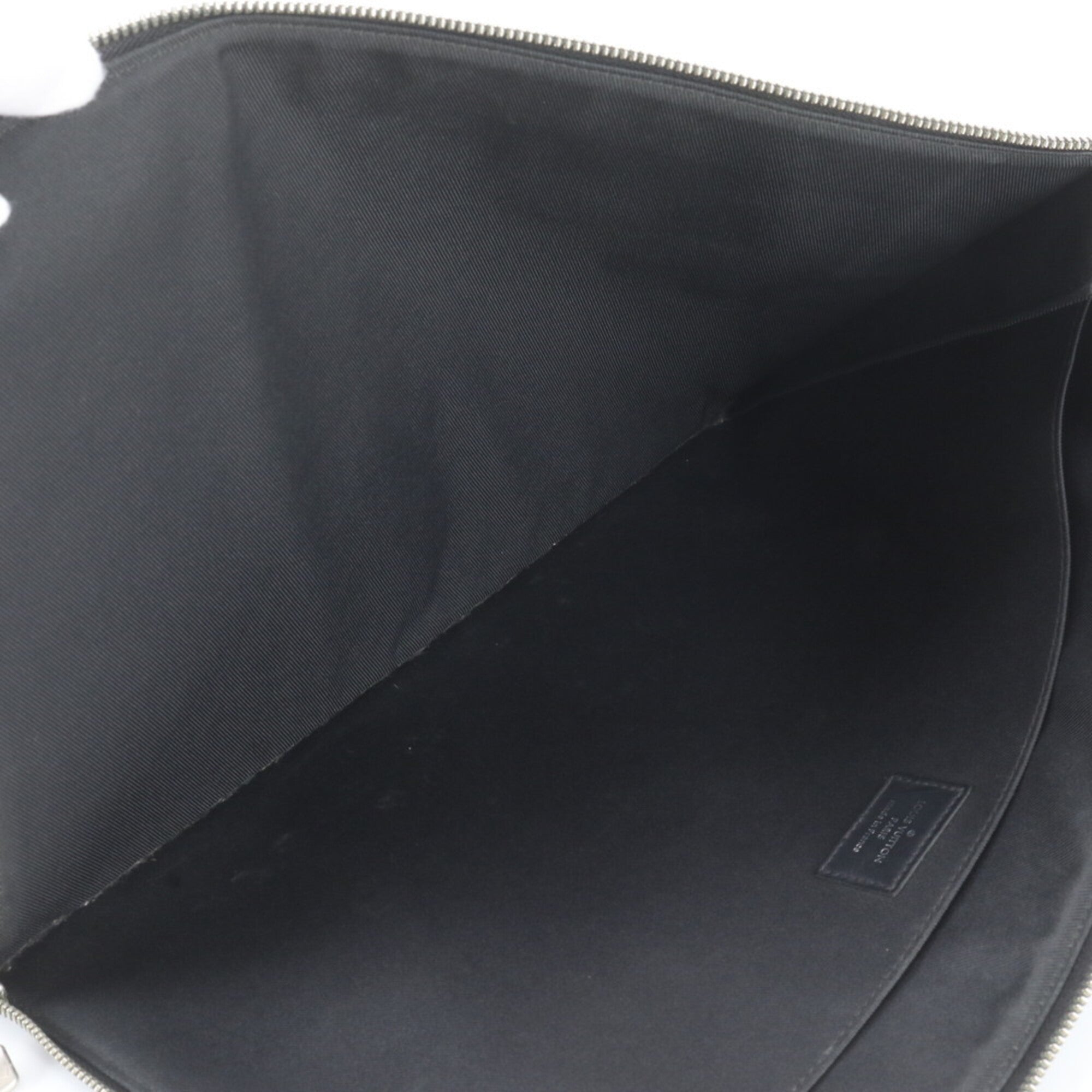 Louis Vuitton Navy Leather Pochette (Pre-Owned)