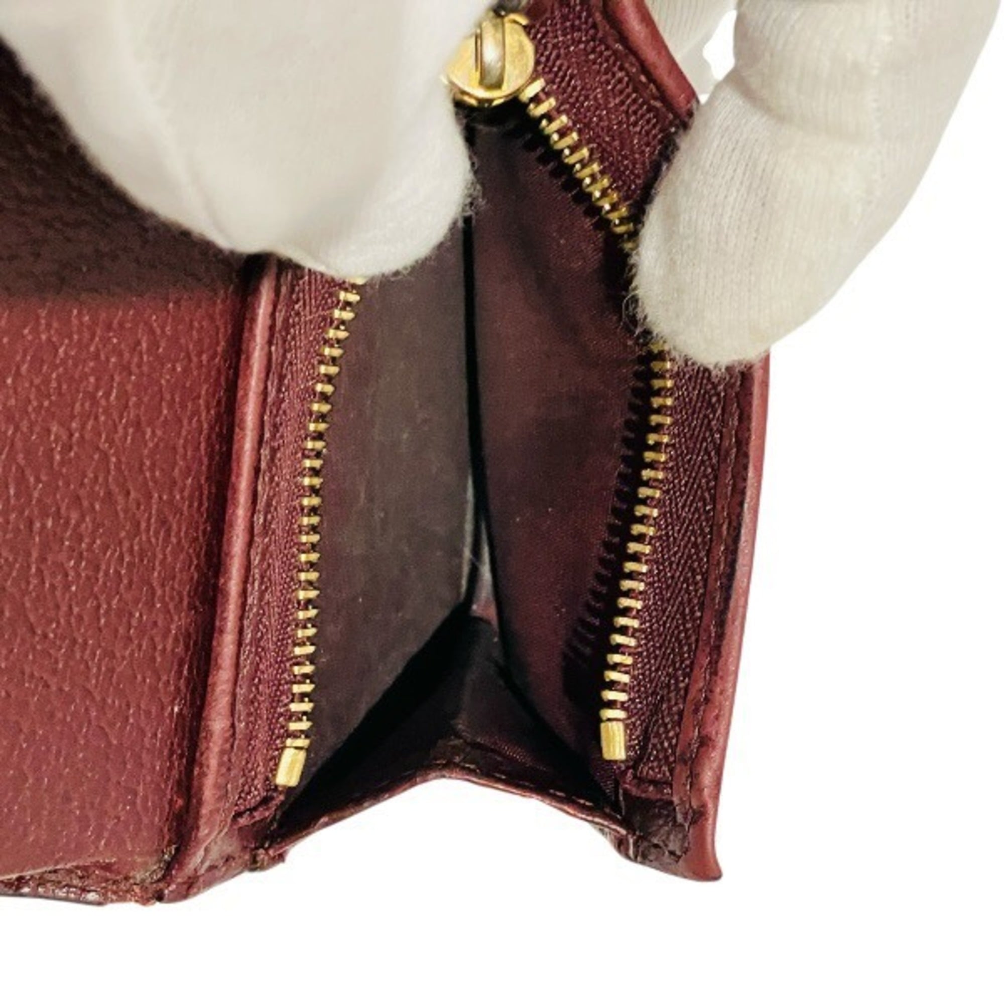 Gucci Gg Supreme Bordeaux Gg Supreme Leather Wallet (Bi-Fold) (Pre-Owned)