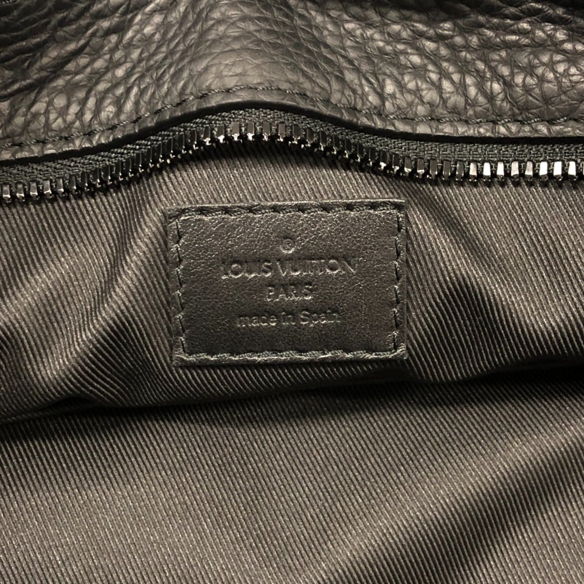 Louis Vuitton Taurillon Black Leather Tote Bag (Pre-Owned)