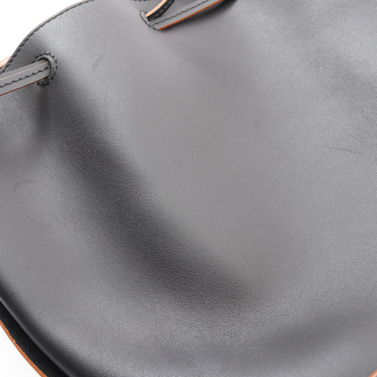 Loewe Black Leather Handbag Shoulder Bag (Pre-Owned)