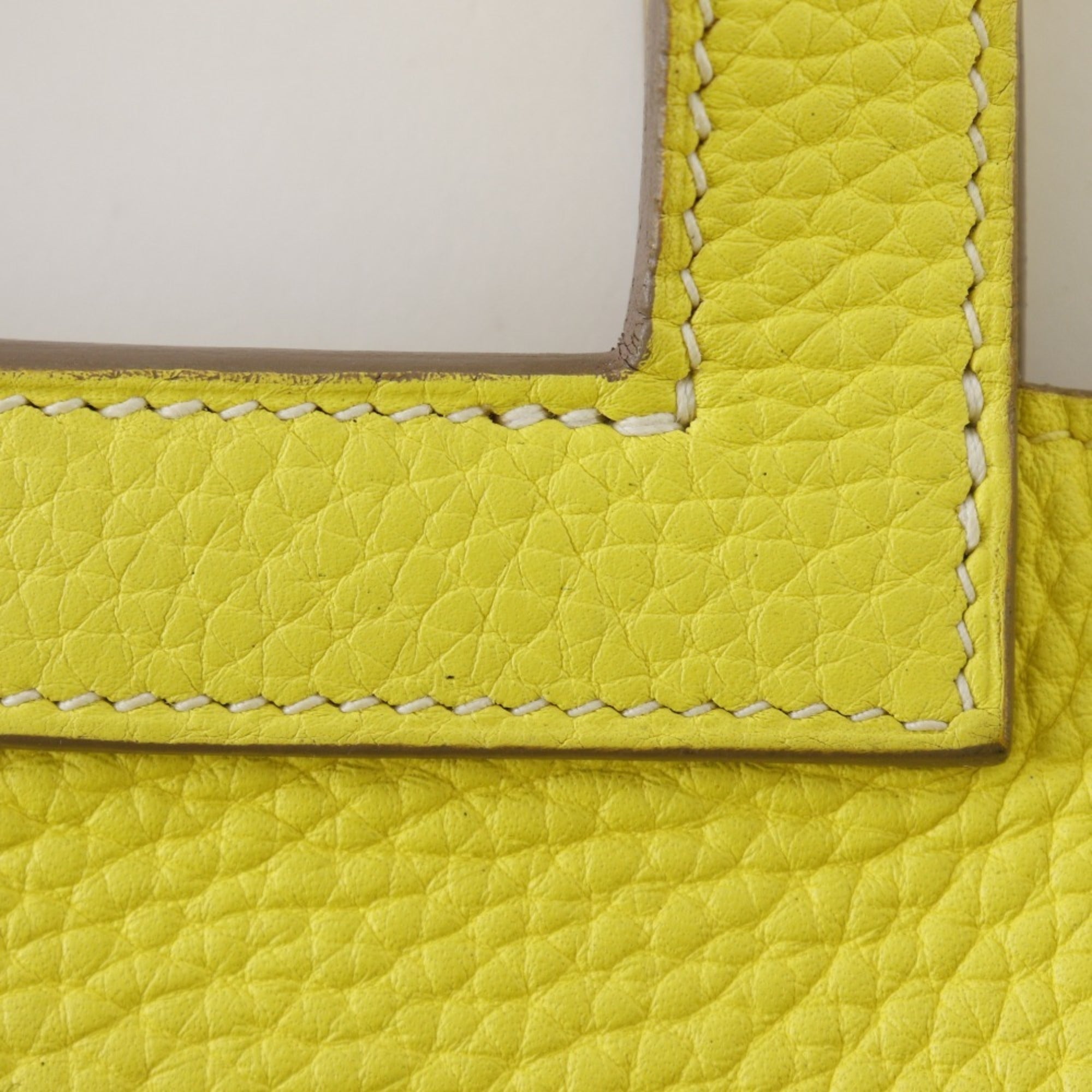 Hermes Taurillon Clemence Leather Handbag (Pre-Owned)