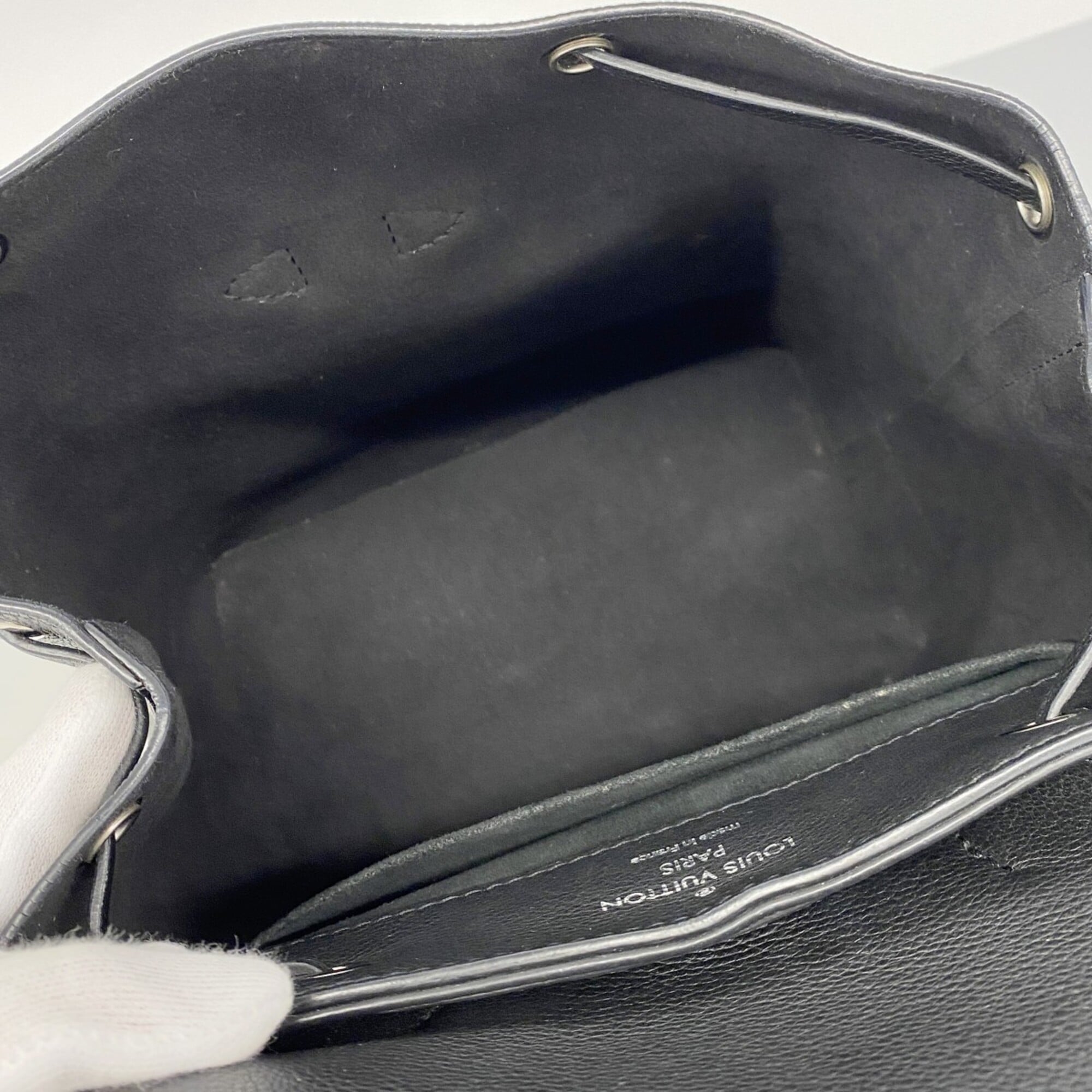 Louis Vuitton Noir Backpack (Pre-Owned)