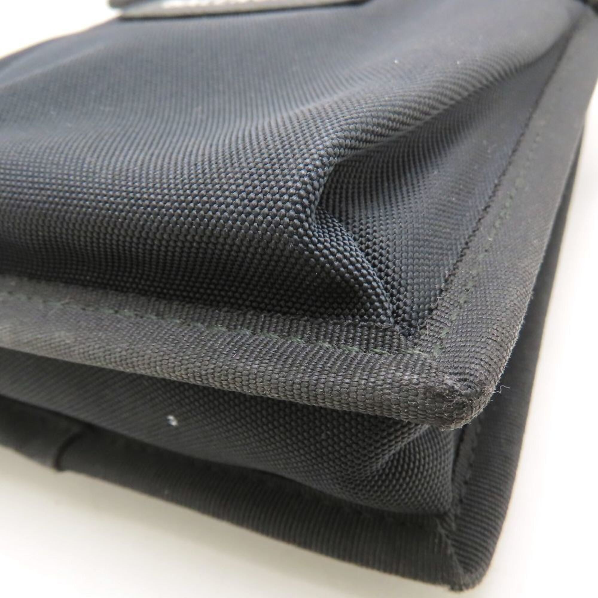 Balenciaga Black Nylon Canvas Shoulder Bag (Pre-Owned)