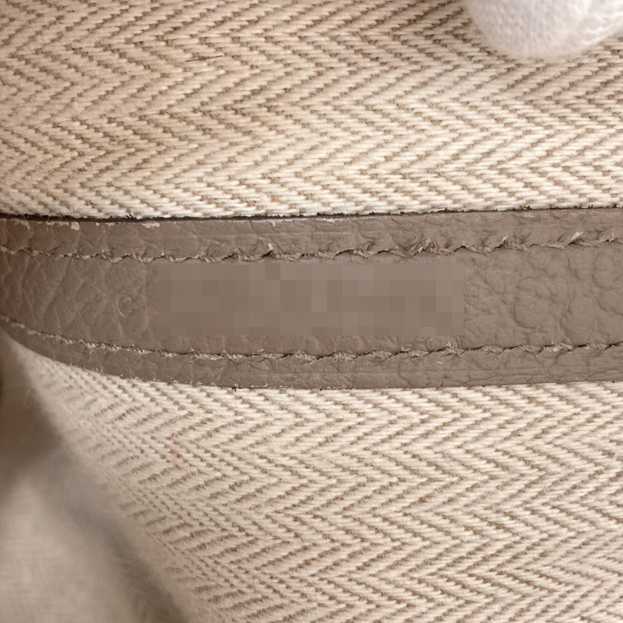 Hermes Gray Vache Leather Handbag (Pre-Owned)