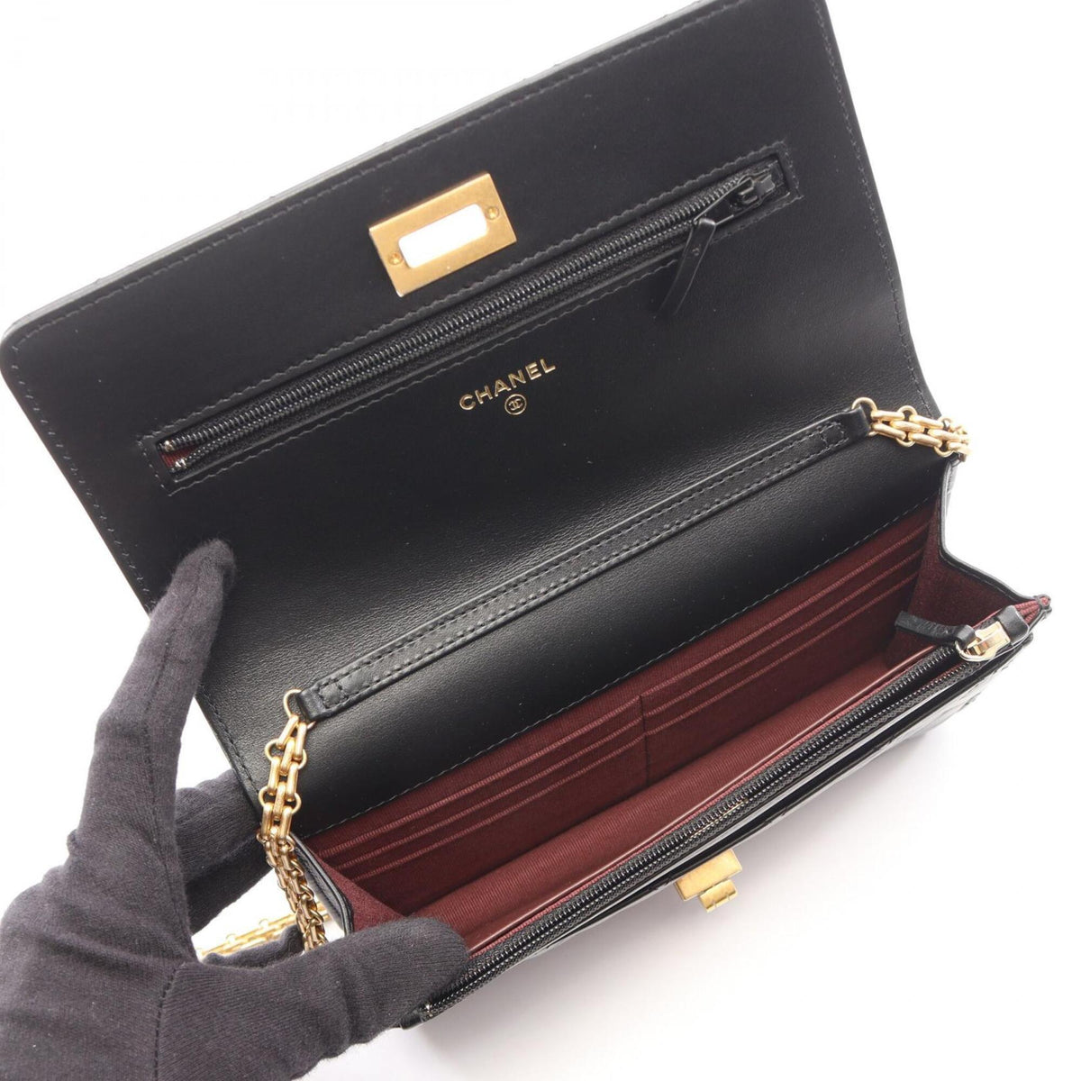 Chanel Black Leather Handbag Shoulder Bag (Pre-Owned)