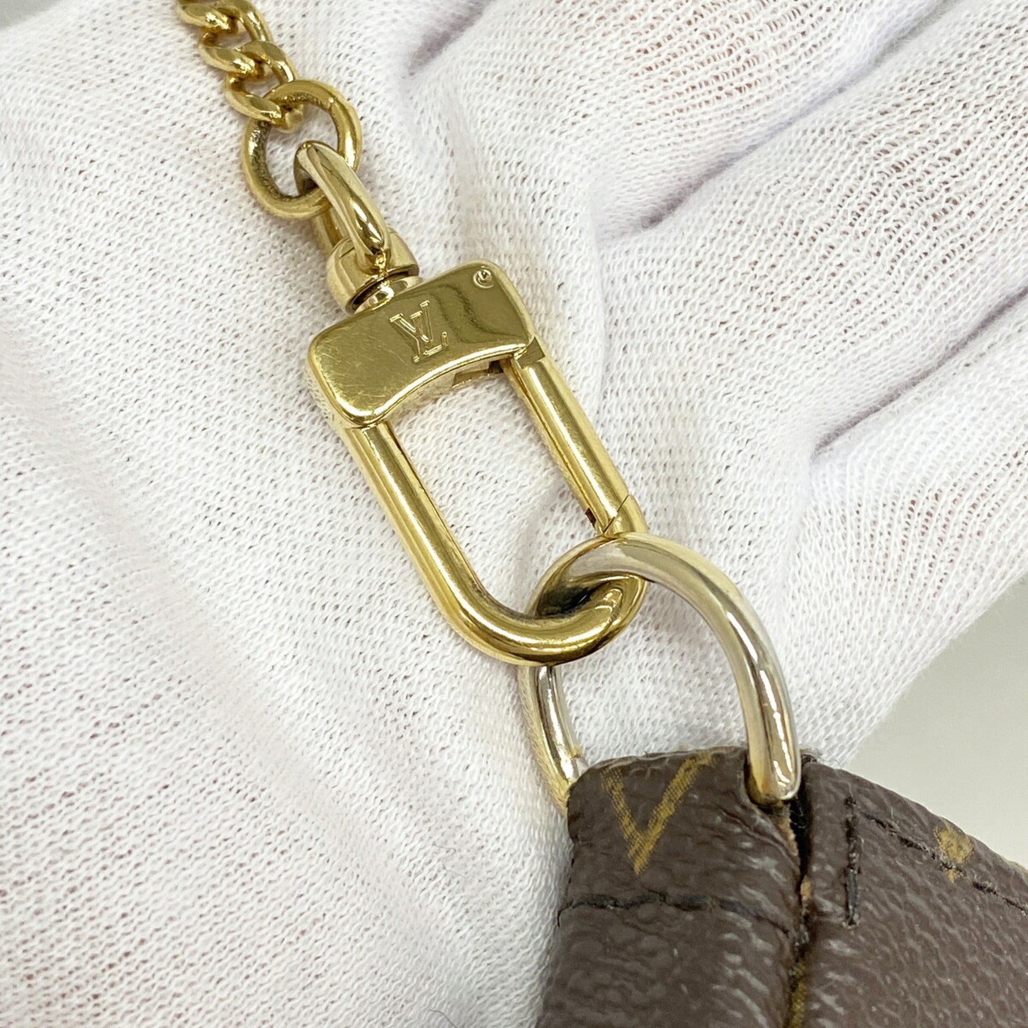 Louis Vuitton Brown Pouch (Pre-Owned)