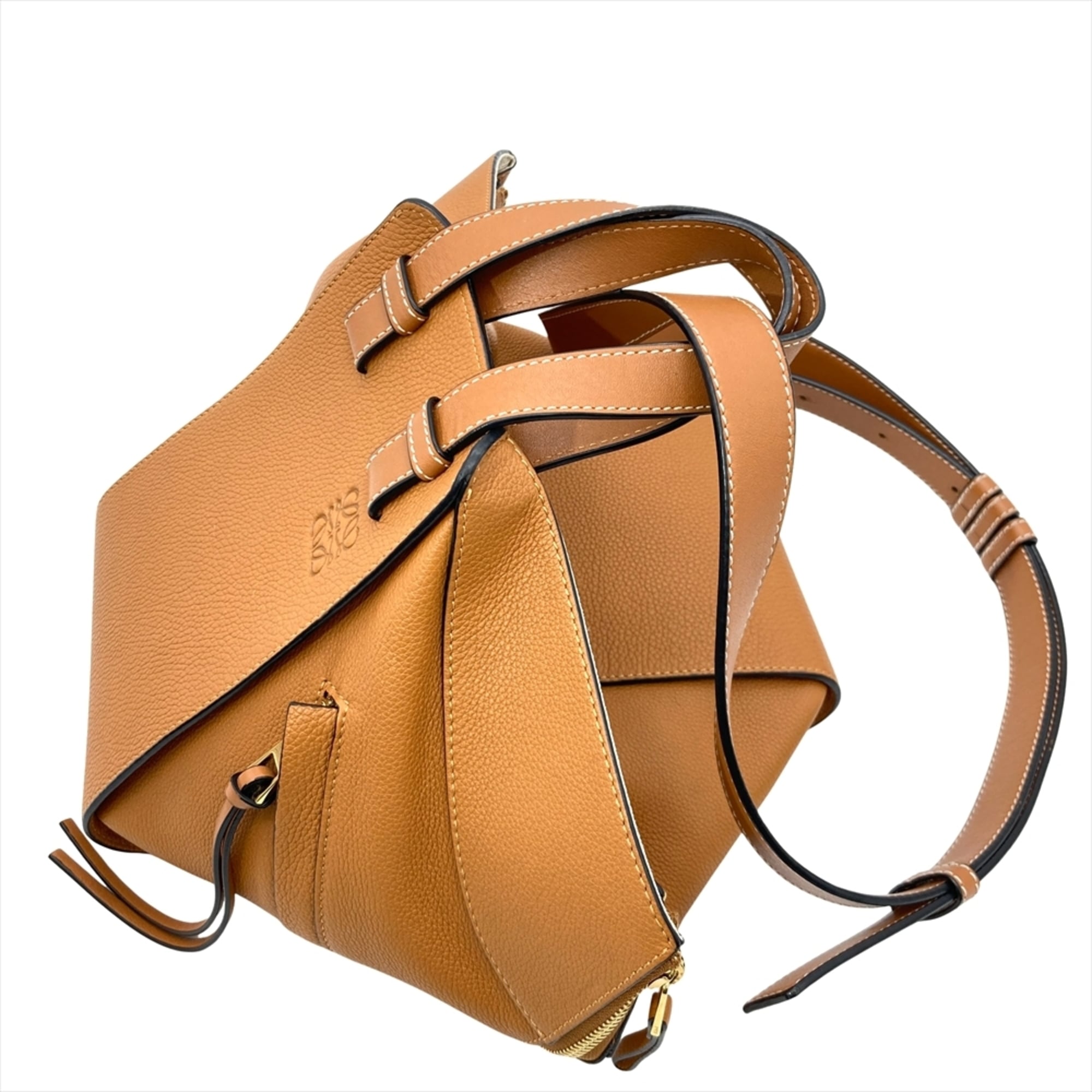 Loewe Camel Leather Shoulder Bag (Pre-Owned)