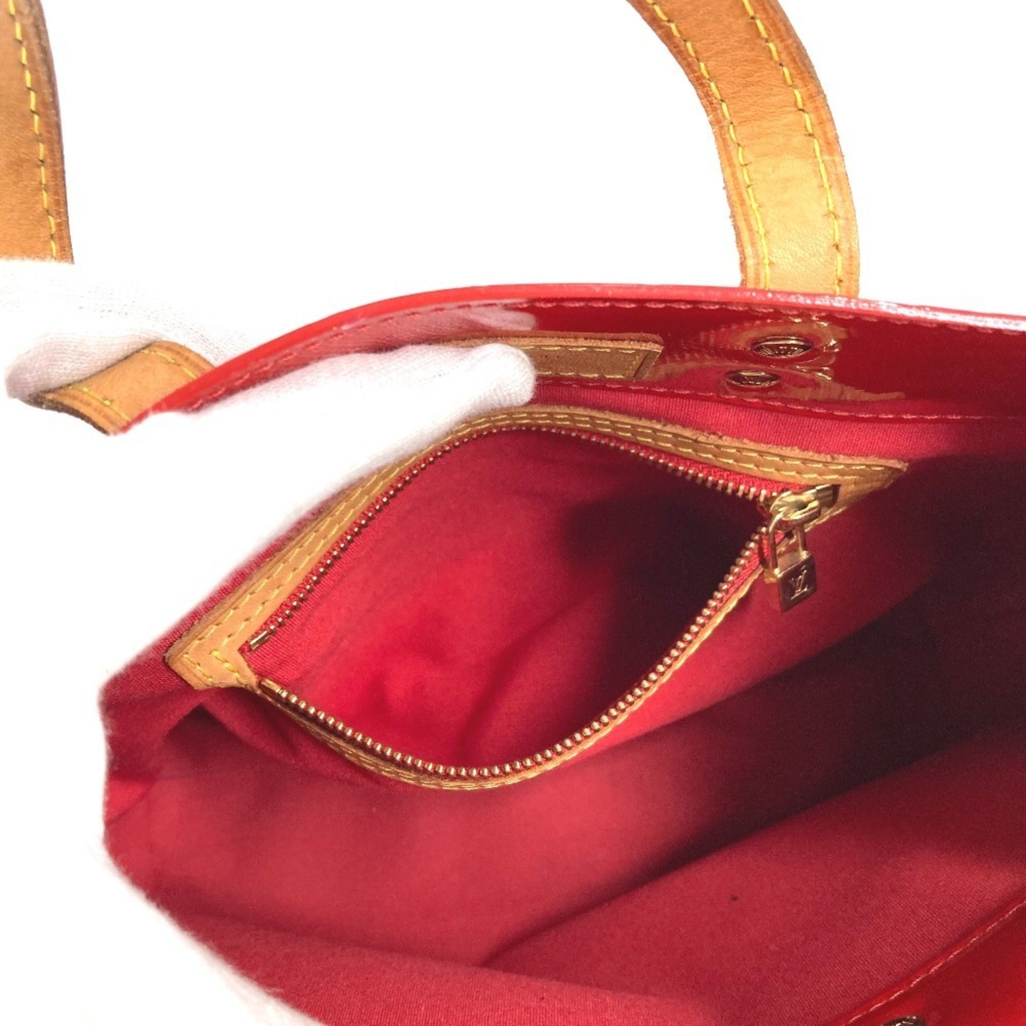 Louis Vuitton Red Color Monogram Vernis Handbag Tote Bag (Pre-Owned)