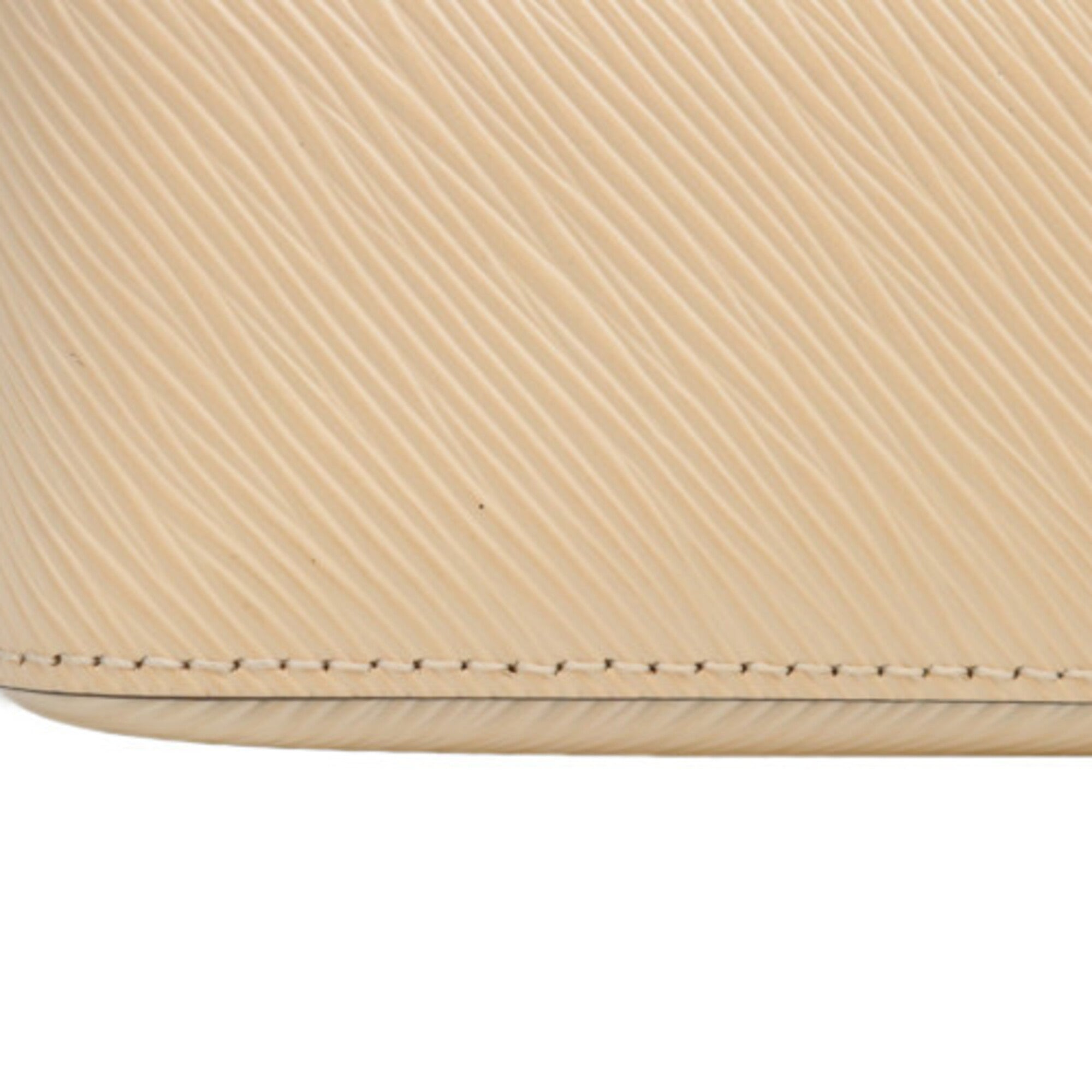 Louis Vuitton Ivory Epi Leather Shoulder Bag (Pre-Owned)