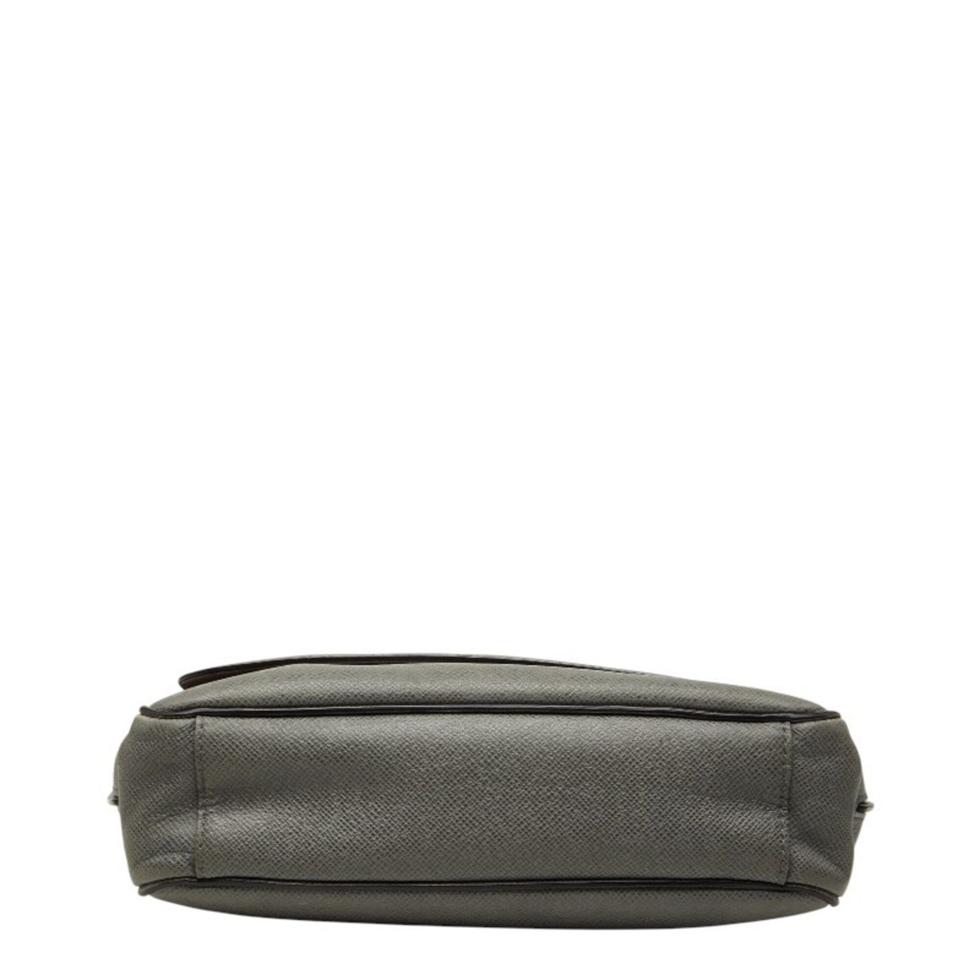 Louis Vuitton Glacier Gray Leather Shoulder Bag (Pre-Owned)