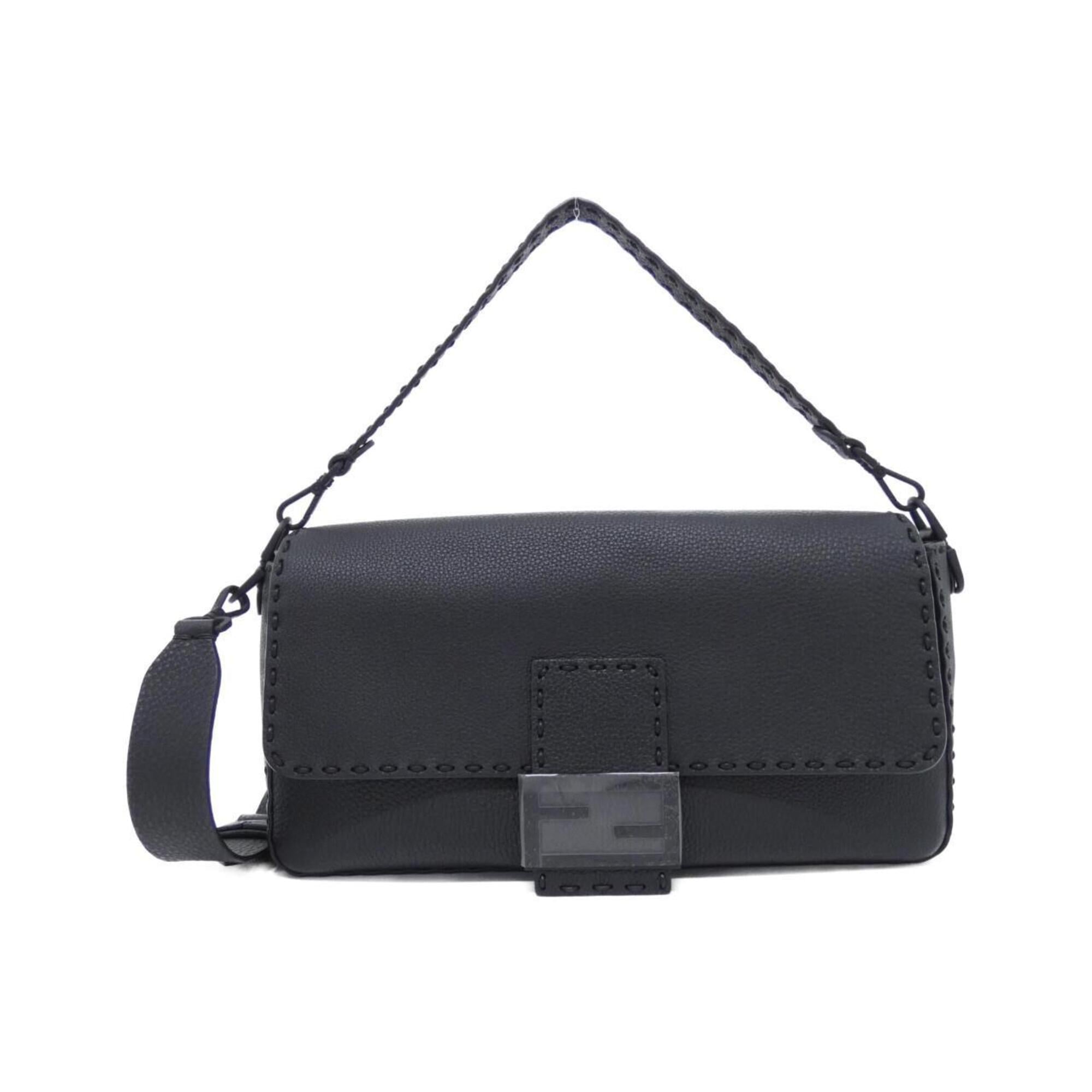 Fendi Black Leather Shoulder Bag (Pre-Owned)