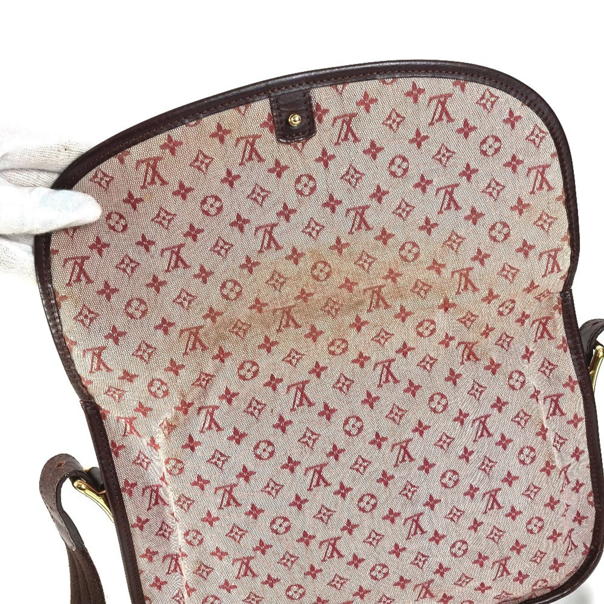 Louis Vuitton Cherry Red Color Monogram Mini Pochette Shoulder Bag (Pre-Owned)