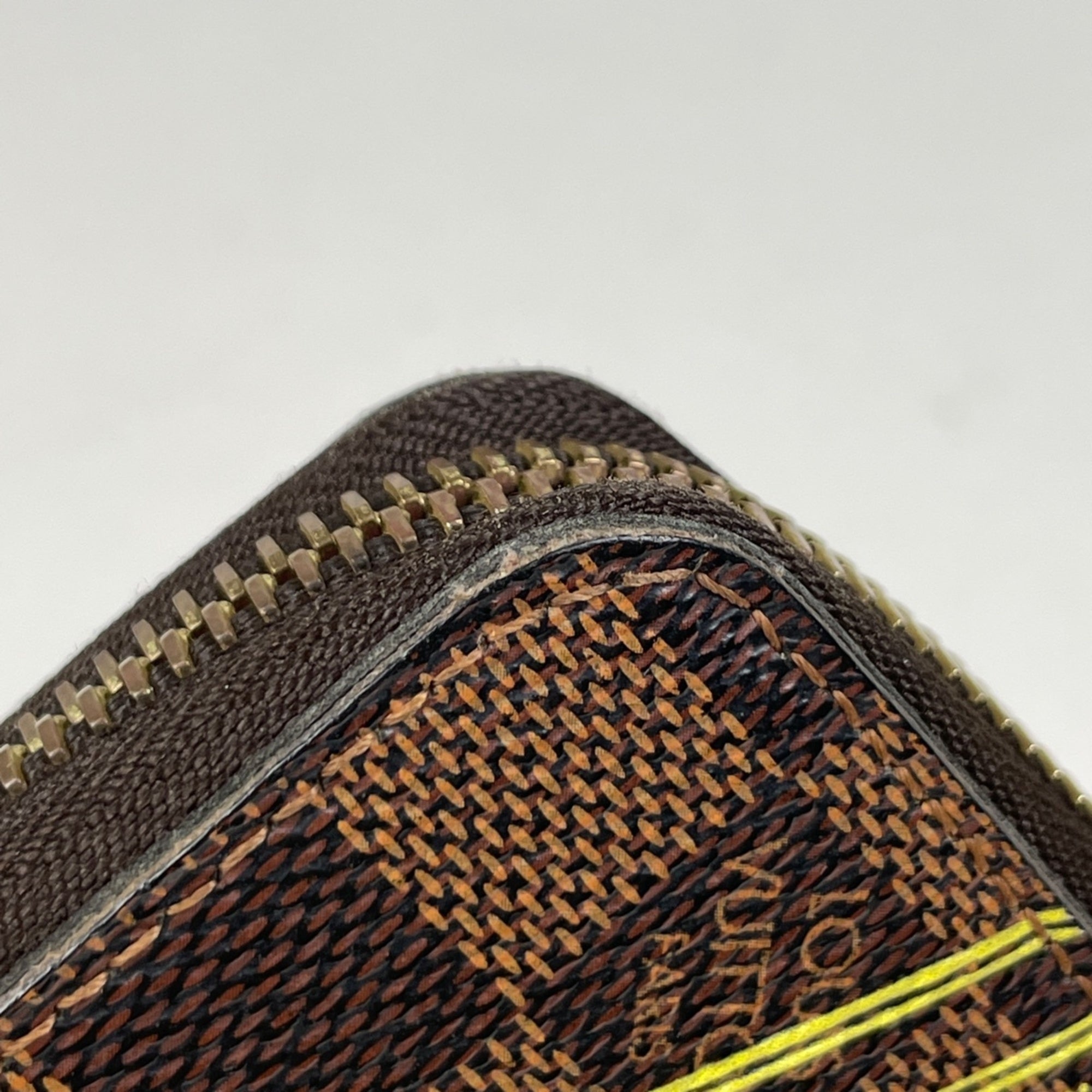 Louis Vuitton Brown Damier Canvas (Pre-Owned)