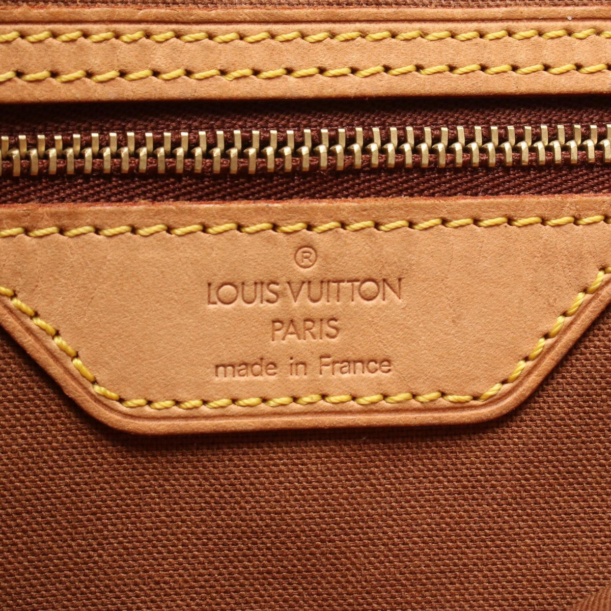 Louis Vuitton Brown Monogram Monogram Leather Handbag Tote Bag (Pre-Owned)