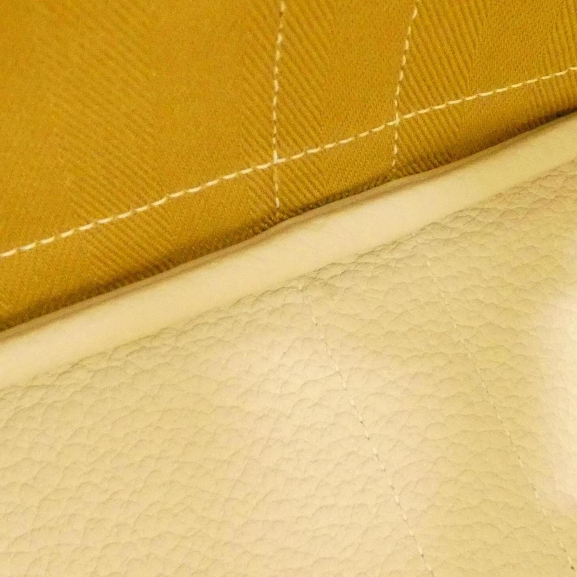 Hermes Yellow Toile Chevron Country Leather Handbag (Pre-Owned)