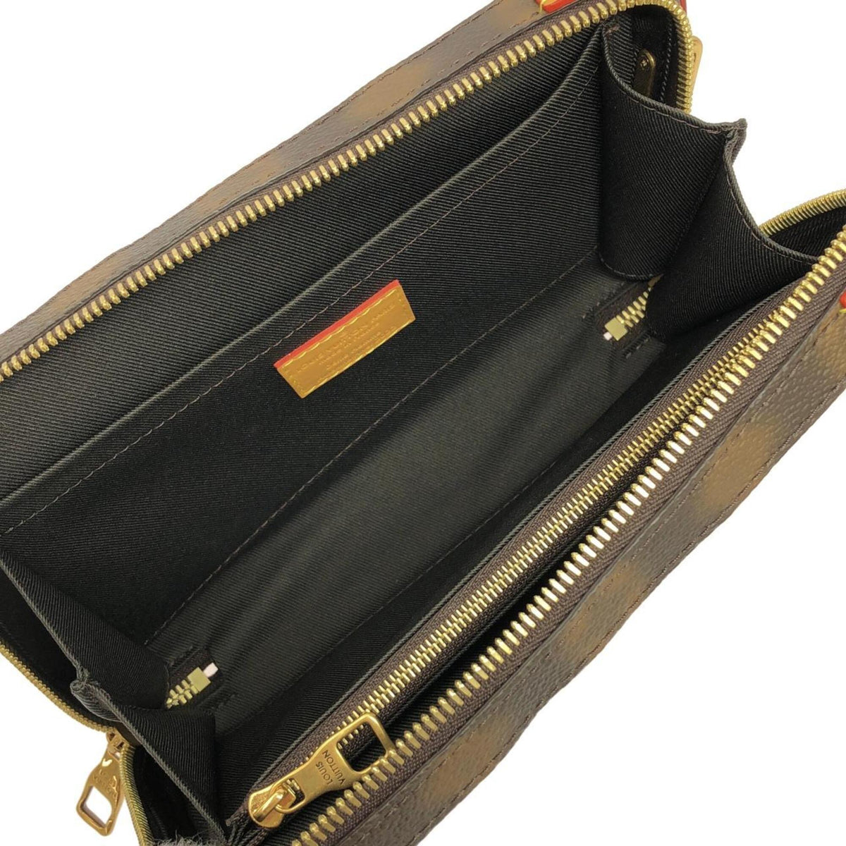 Louis Vuitton Brown Coated Canvas Shoulder Bag (Pre-Owned)