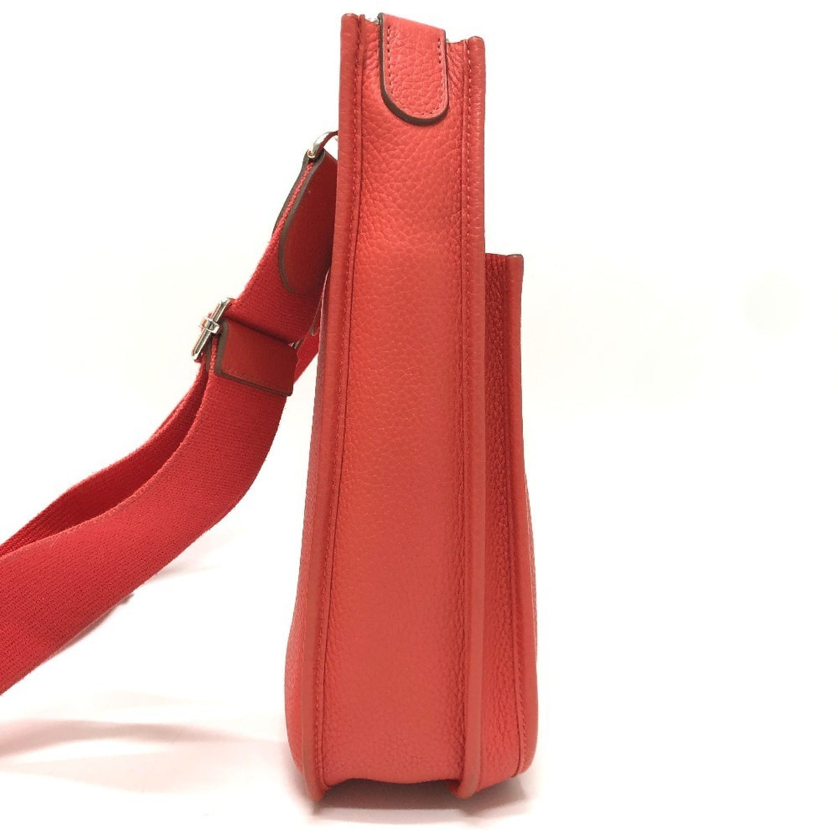 Hermes Red Color Taurillon Clemence Leather Shoulder Bag (Pre-Owned)