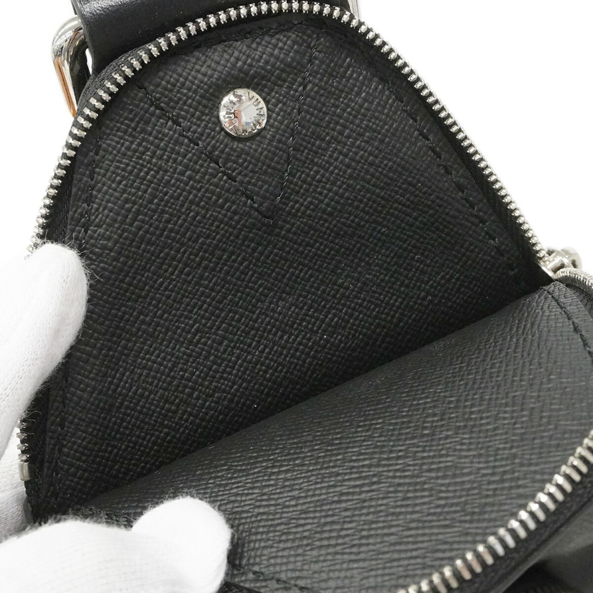 Louis Vuitton Black Sling Bag (Pre-Owned)
