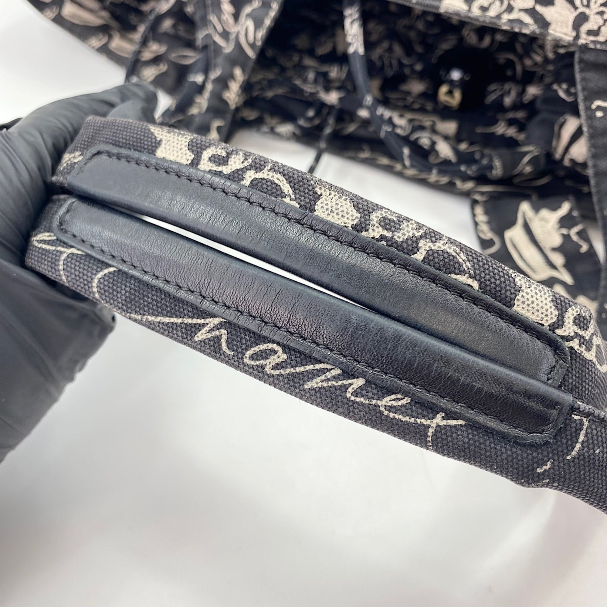 Chanel Black Tote Bag (Pre-Owned)