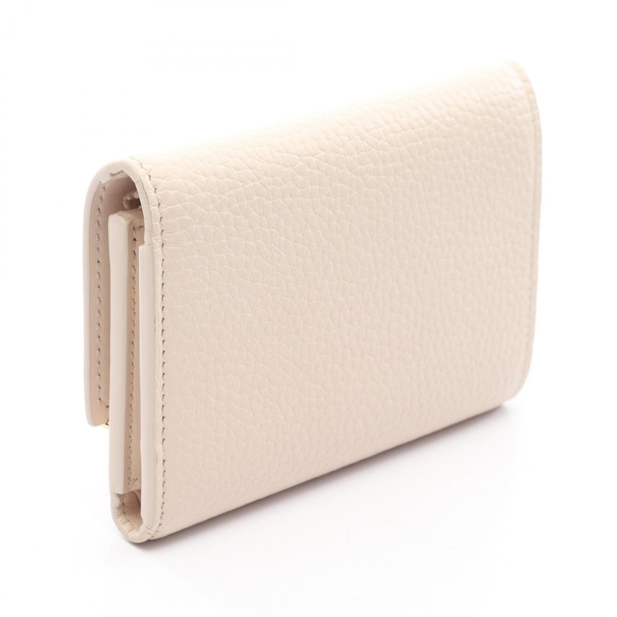 Louis Vuitton Ivory Leather Wallet (Tri-Fold) (Pre-Owned)