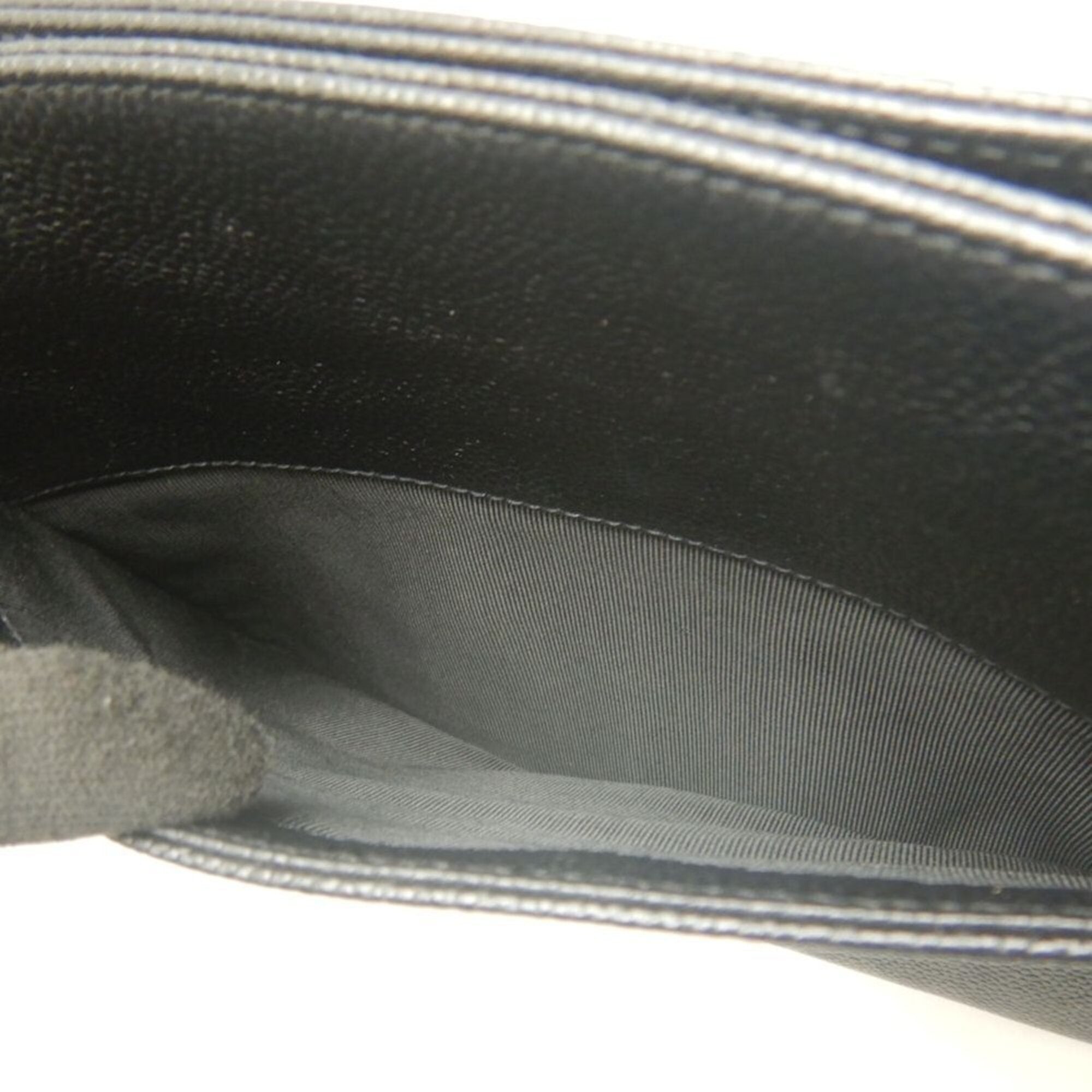 Chanel Black Grained Calfskin Shoulder Bag (Pre-Owned)