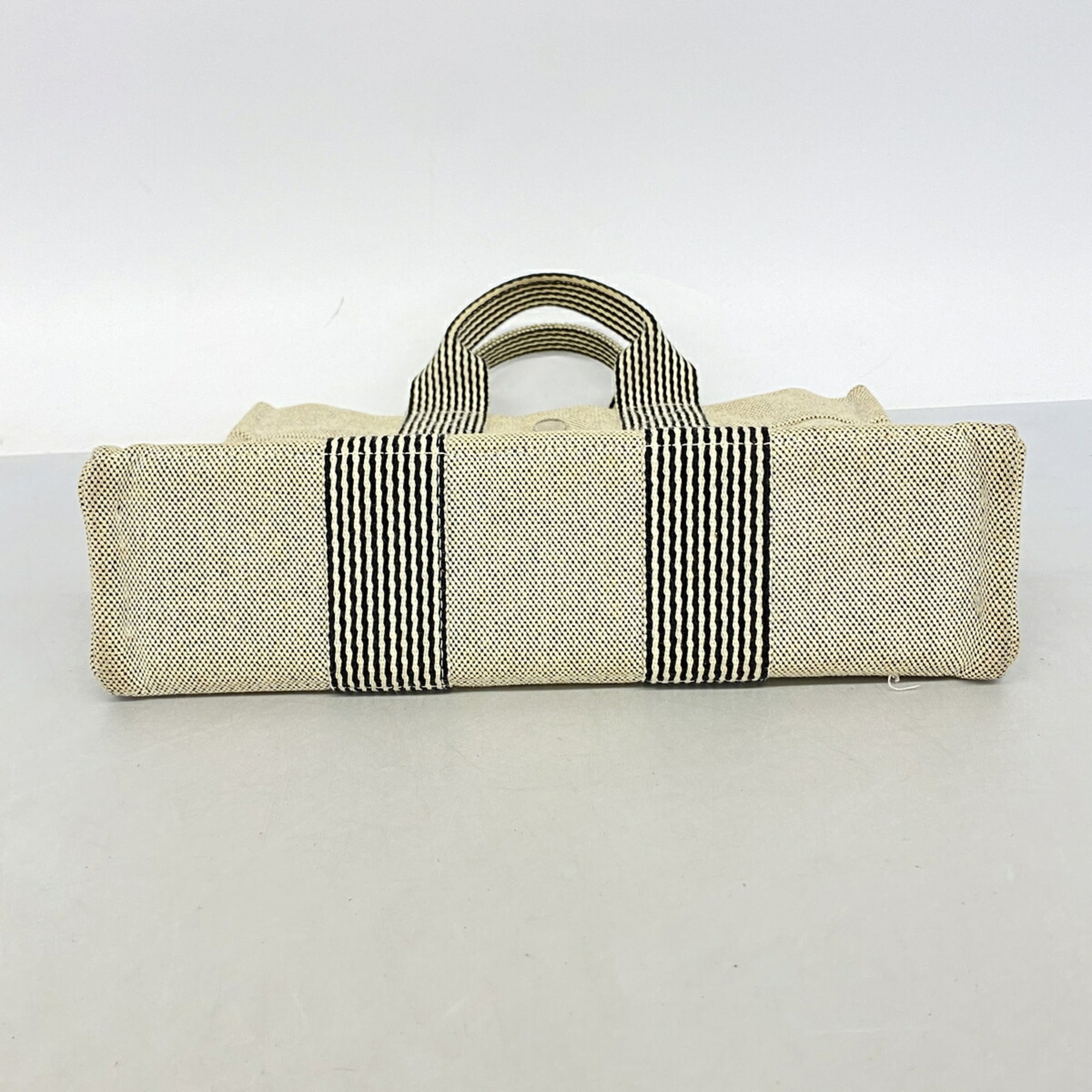 Hermes Black Toile H Tote Bag (Pre-Owned)