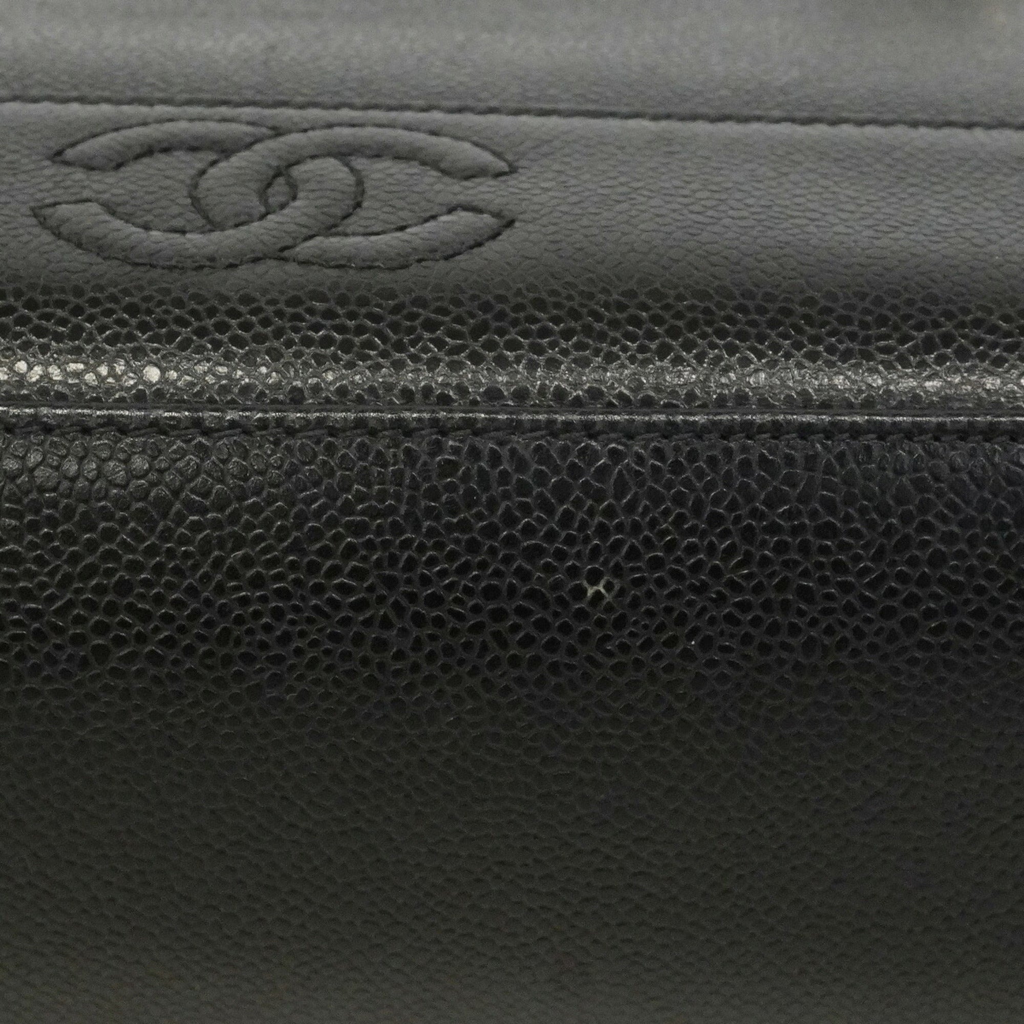 Chanel Black Grained Calfskin Tote Bag (Pre-Owned)