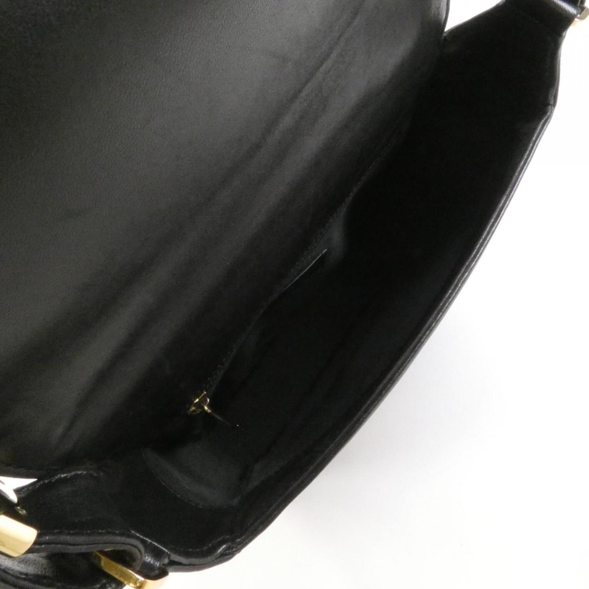 Chanel Black Leather Shoulder Bag (Pre-Owned)