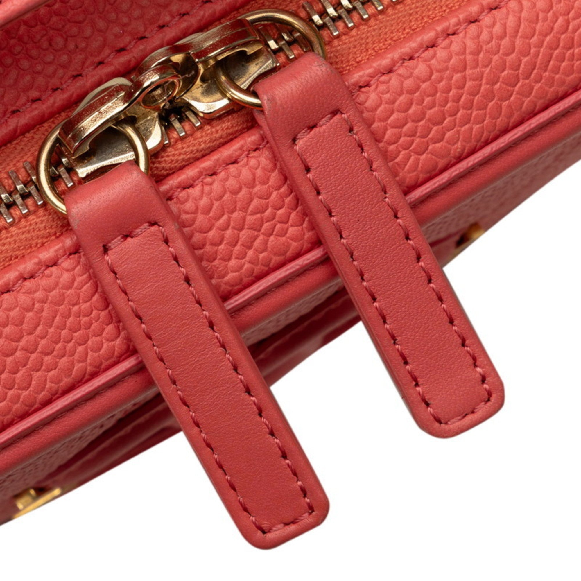 Chanel Pink Grained Calfskin Handbag Shoulder Bag (Pre-Owned)