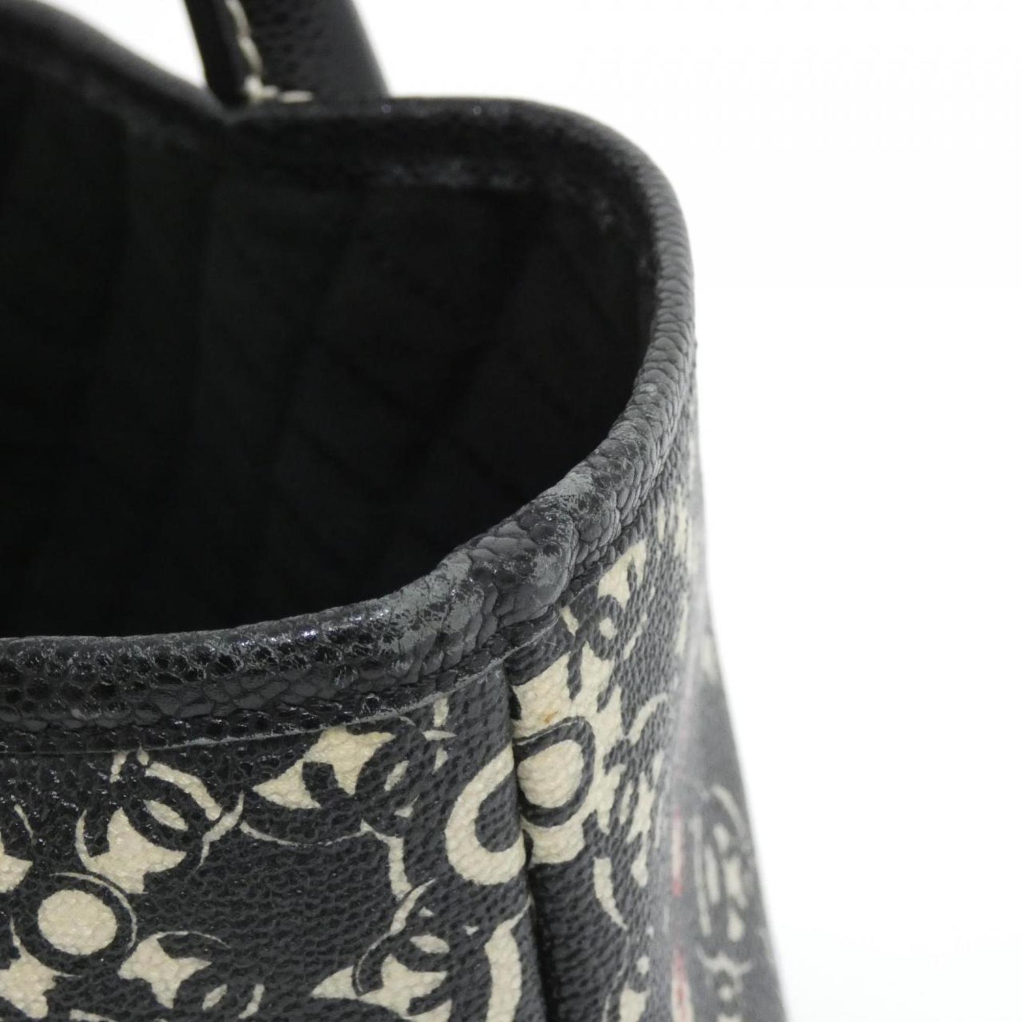 Chanel Black Coated Canvas Handbag (Pre-Owned)