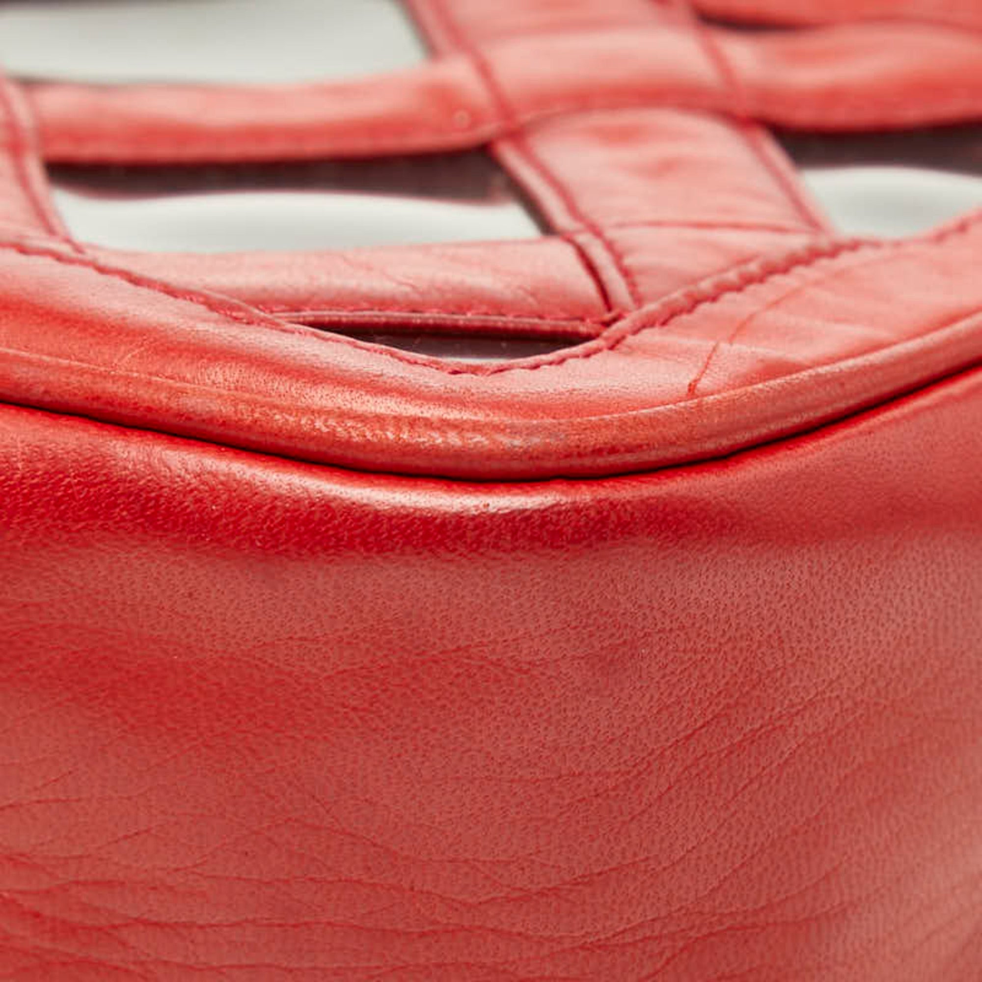 Chanel Red Color Vinyl Leather Shoulder Bag (Pre-Owned)