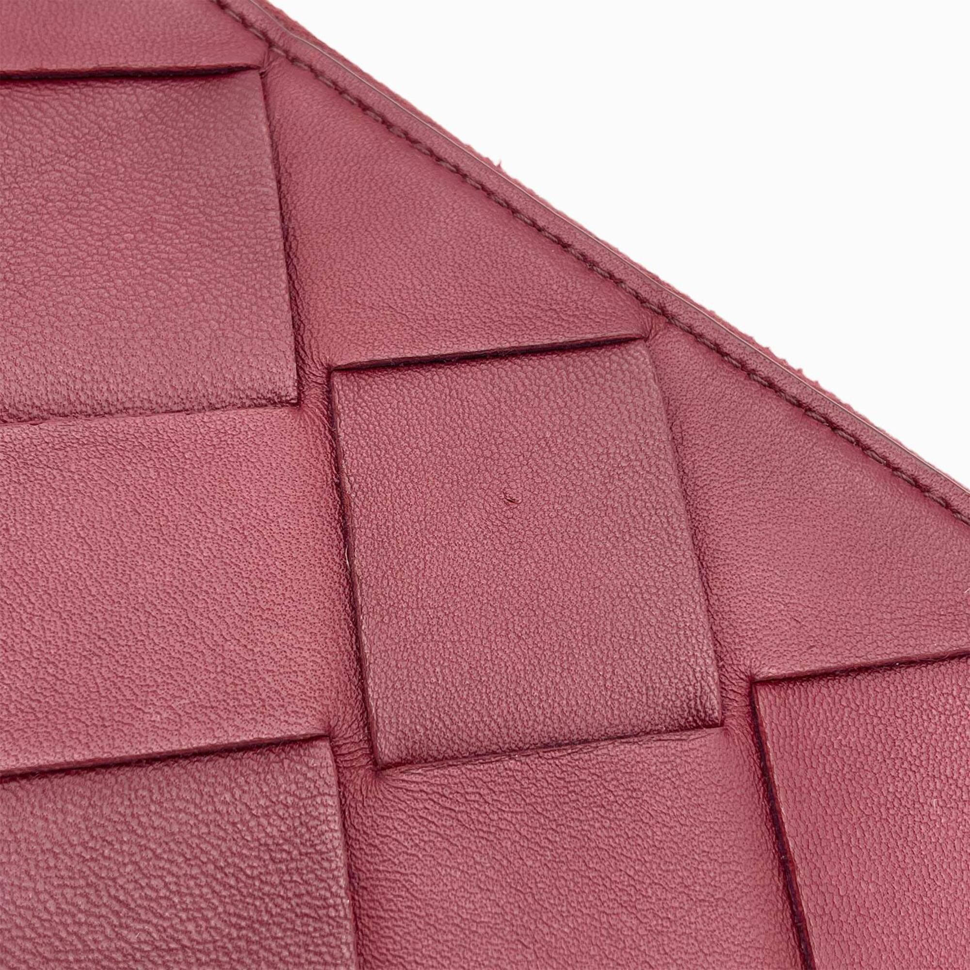 Bottega Veneta Red Color Leather Clutch Bag (Pre-Owned)