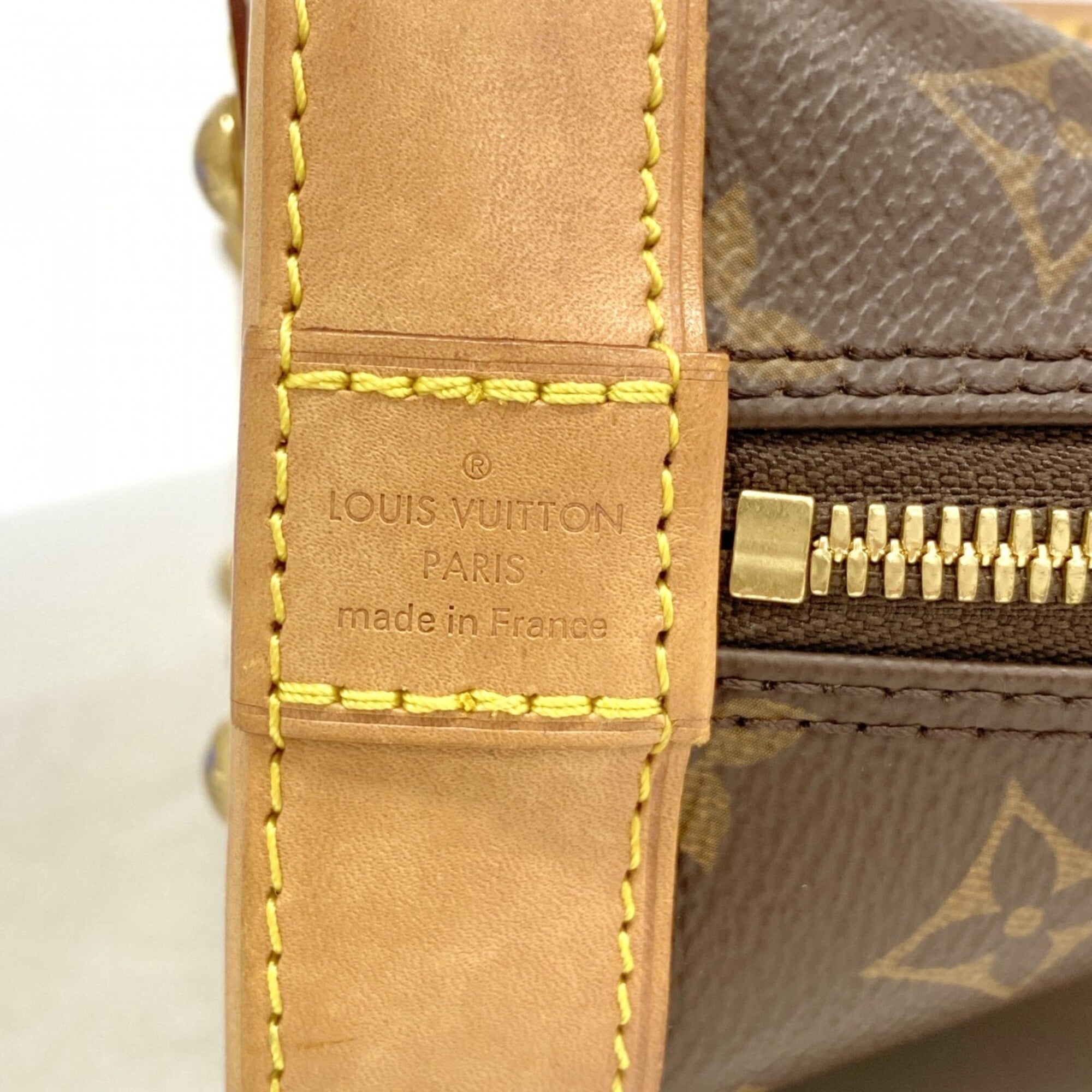Louis Vuitton Brown Handbag (Pre-Owned)