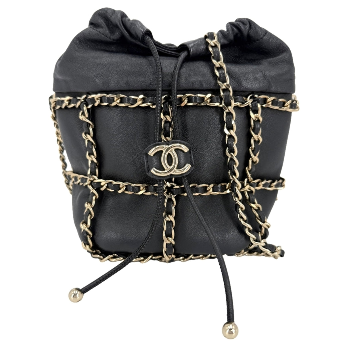 Chanel Black White Leather Shoulder Bag (Pre-Owned)