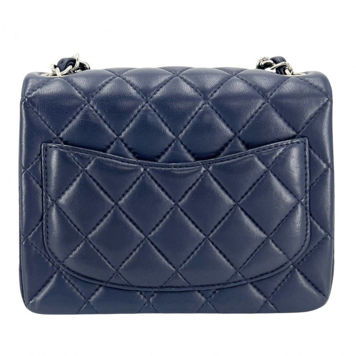 Chanel Blue Leather Shoulder Bag (Pre-Owned)