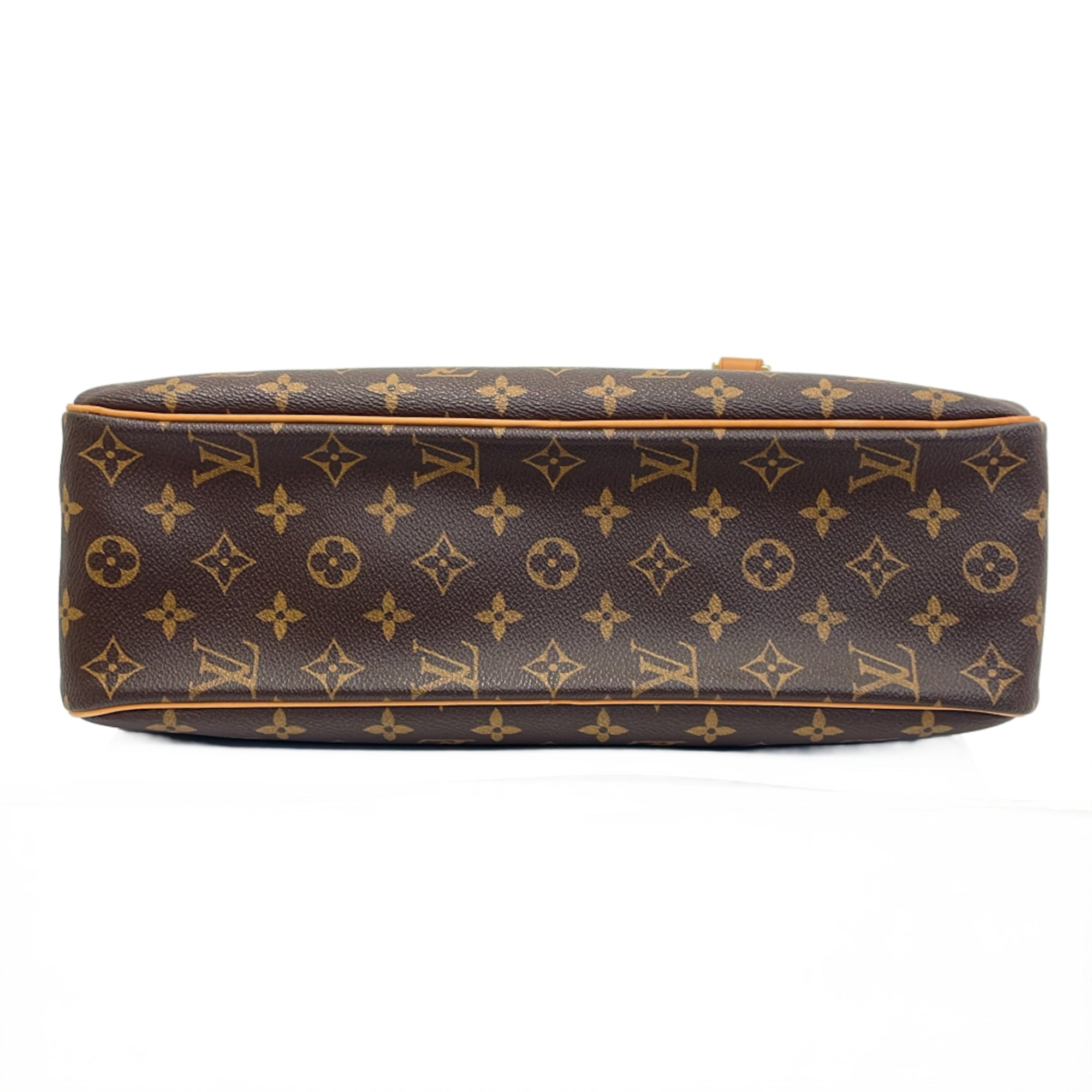 Louis Vuitton Brown Monogram Monogram Shoulder Bag (Pre-Owned)