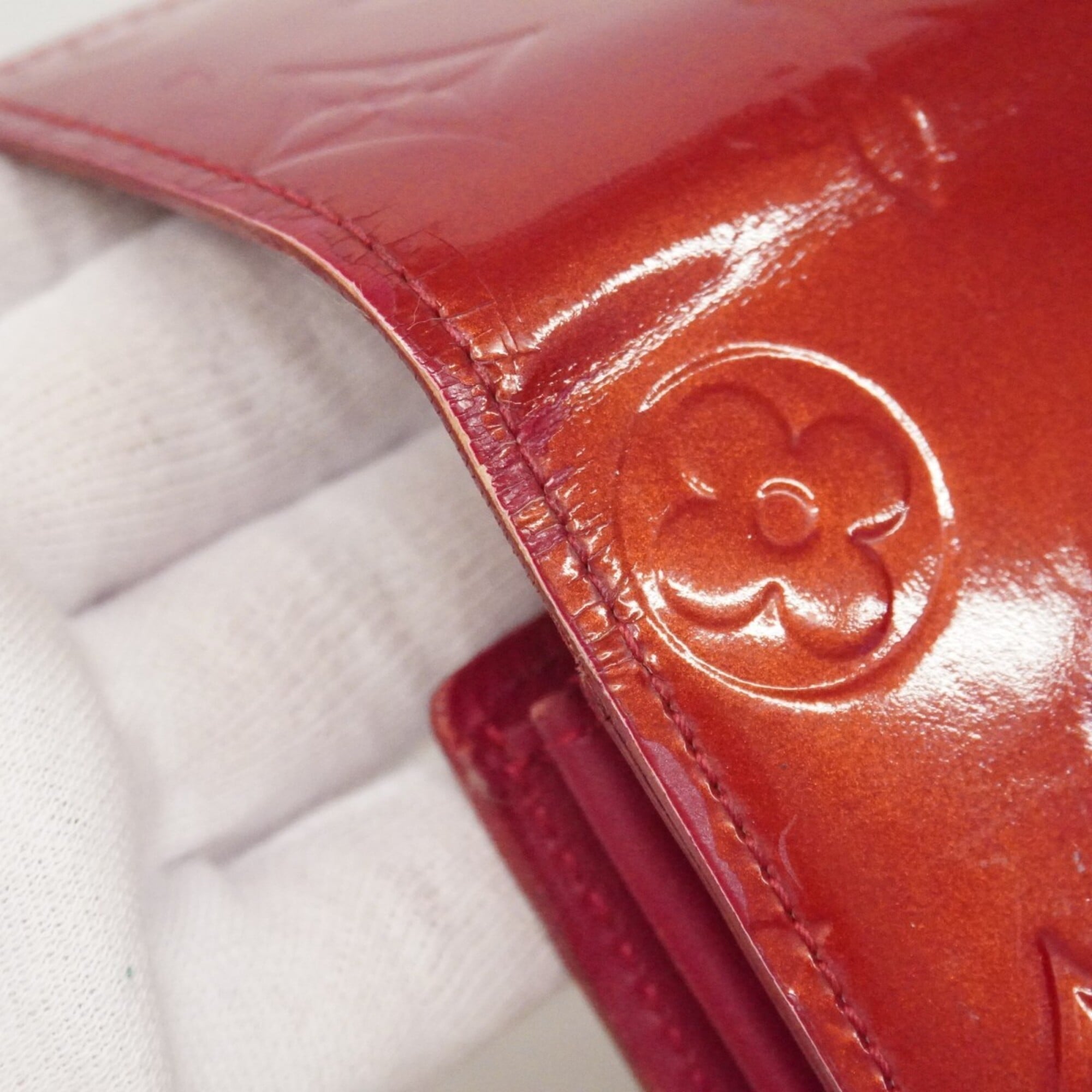 Louis Vuitton Pomme D'amour Long Wallet (Bi-Fold) (Pre-Owned)