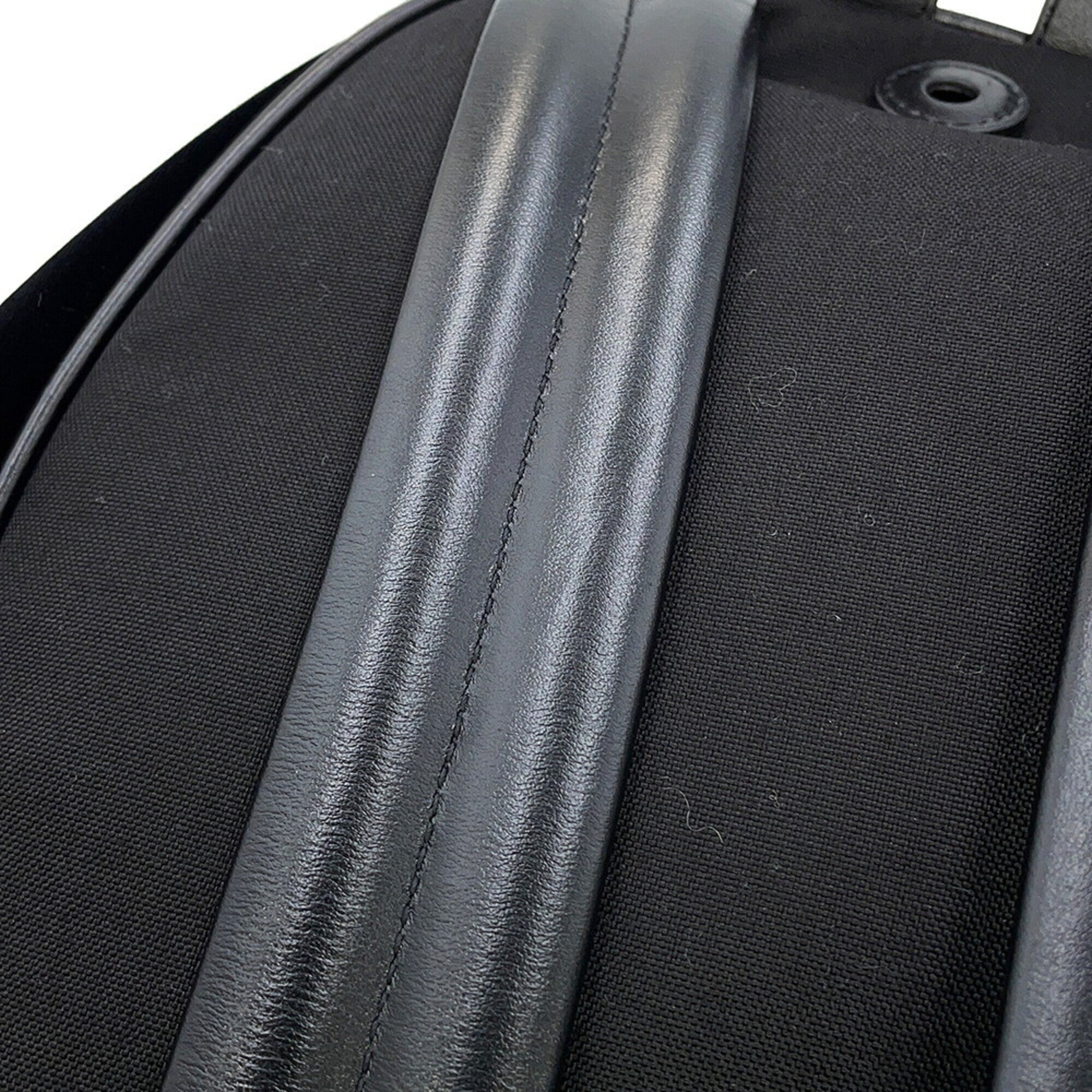 Yves Saint Laurent Black Leather Backpack (Pre-Owned)