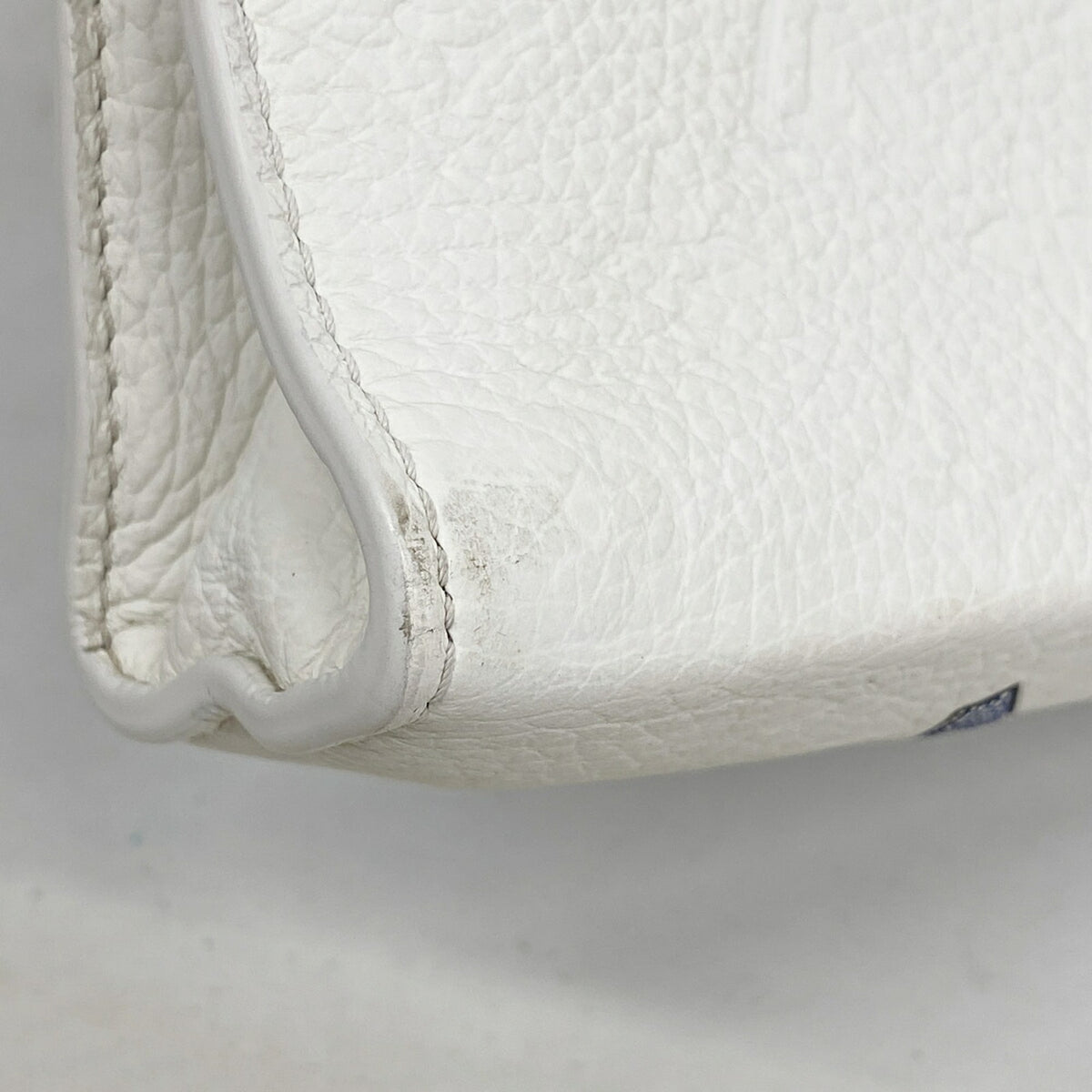 Louis Vuitton Blue White Clutch Bag (Pre-Owned)