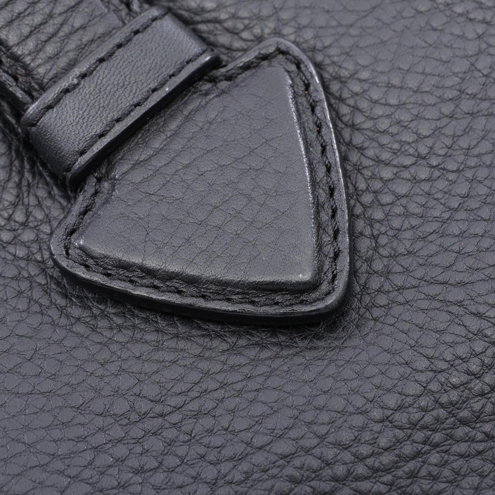 Loewe Black Leather Briefcase Handbag (Pre-Owned)