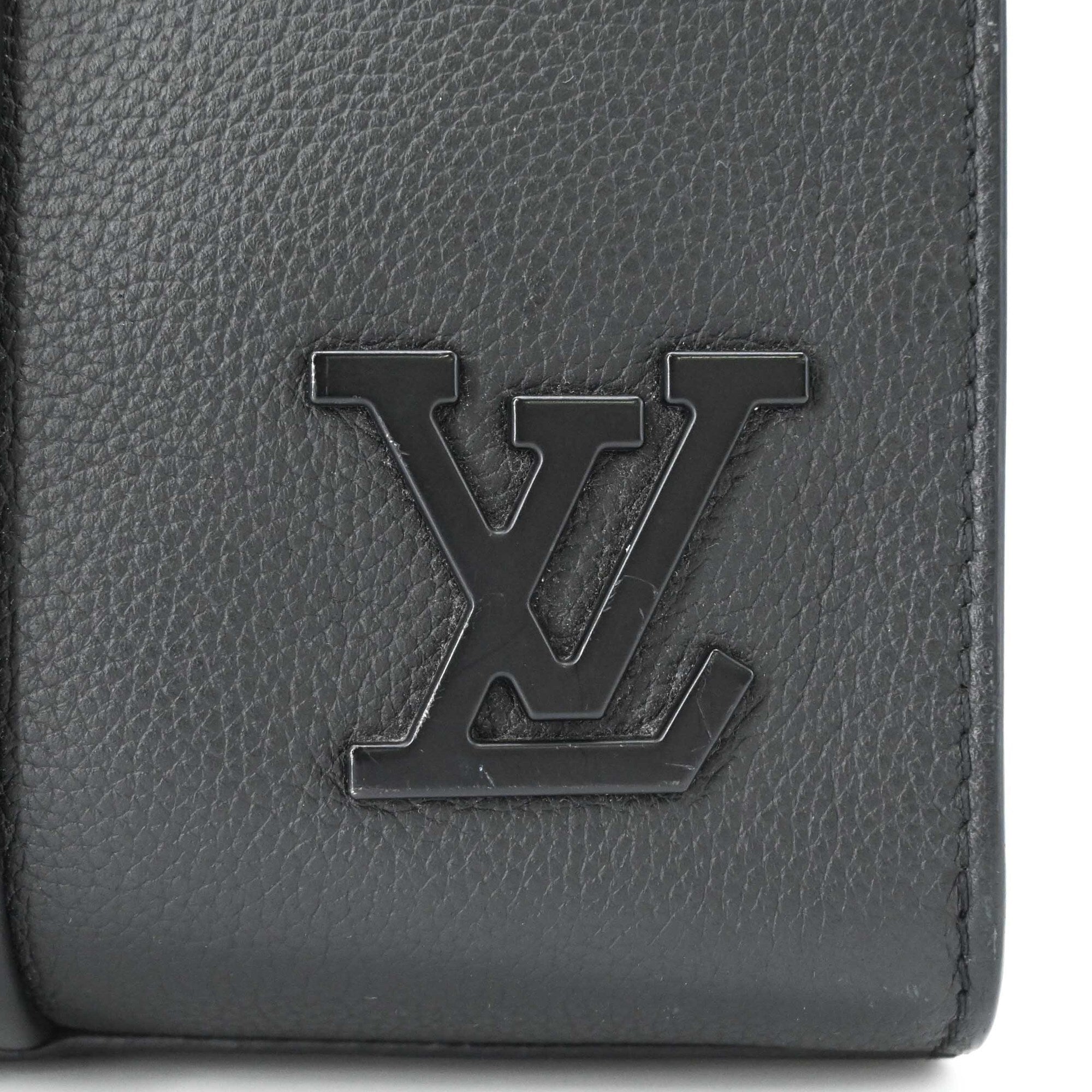 Louis Vuitton Black Leather Tote Bag (Pre-Owned)