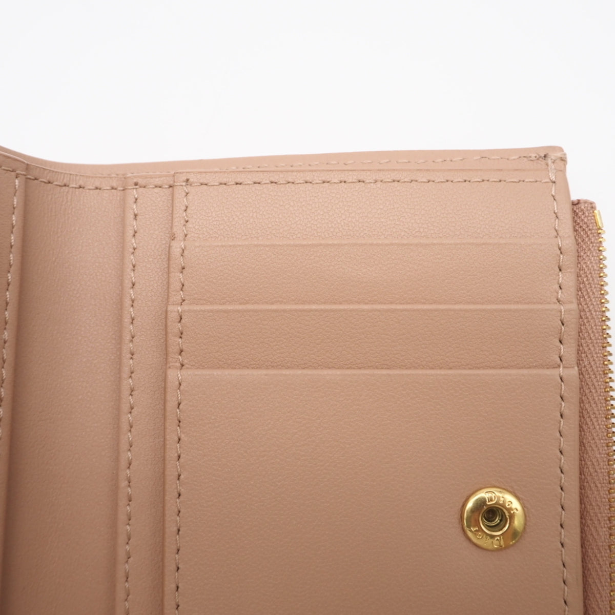 Christian Dior Pink Beige Leather Wallet (Bi-Fold) (Pre-Owned)